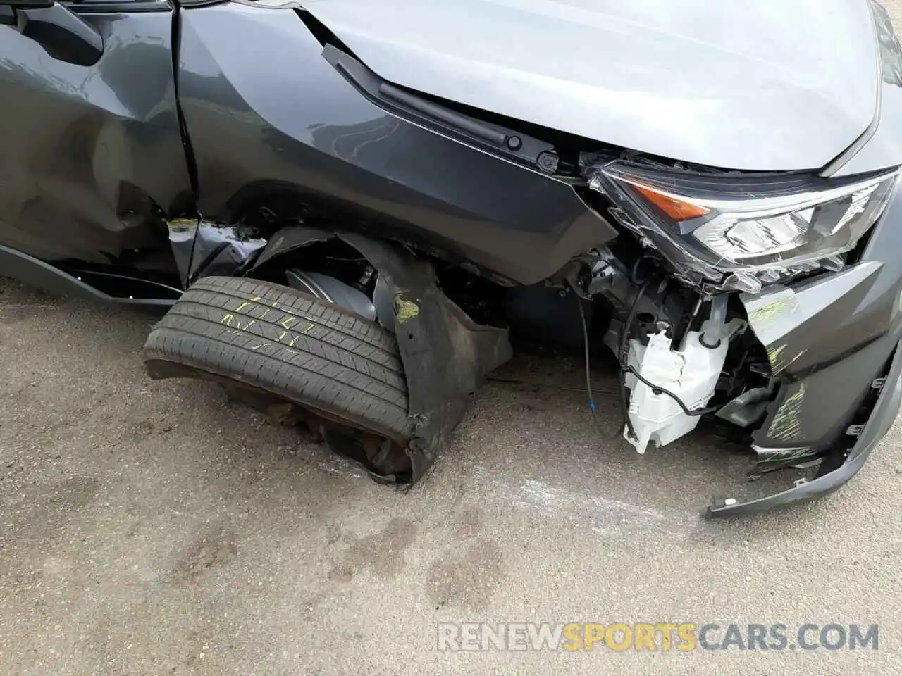 9 Photograph of a damaged car 2T3P1RFV9LC088194 TOYOTA RAV4 2020