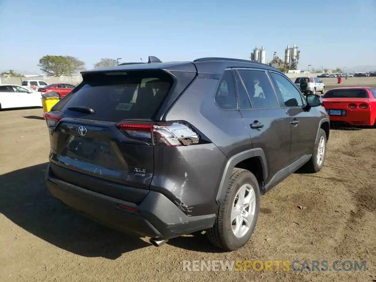 4 Photograph of a damaged car 2T3P1RFV9LC088695 TOYOTA RAV4 2020