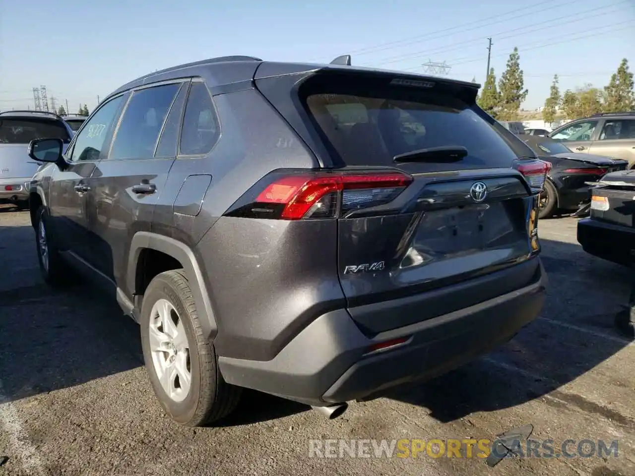 3 Photograph of a damaged car 2T3P1RFV9LC090169 TOYOTA RAV4 2020