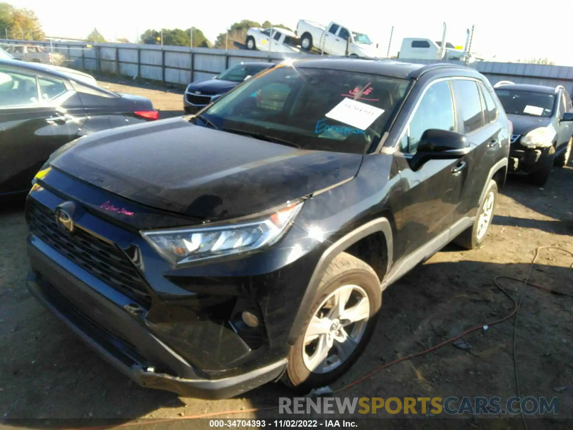 2 Photograph of a damaged car 2T3P1RFV9LC092102 TOYOTA RAV4 2020