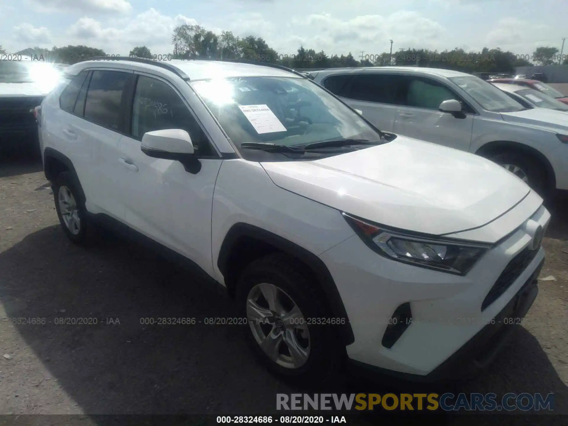 1 Photograph of a damaged car 2T3P1RFV9LC092746 TOYOTA RAV4 2020