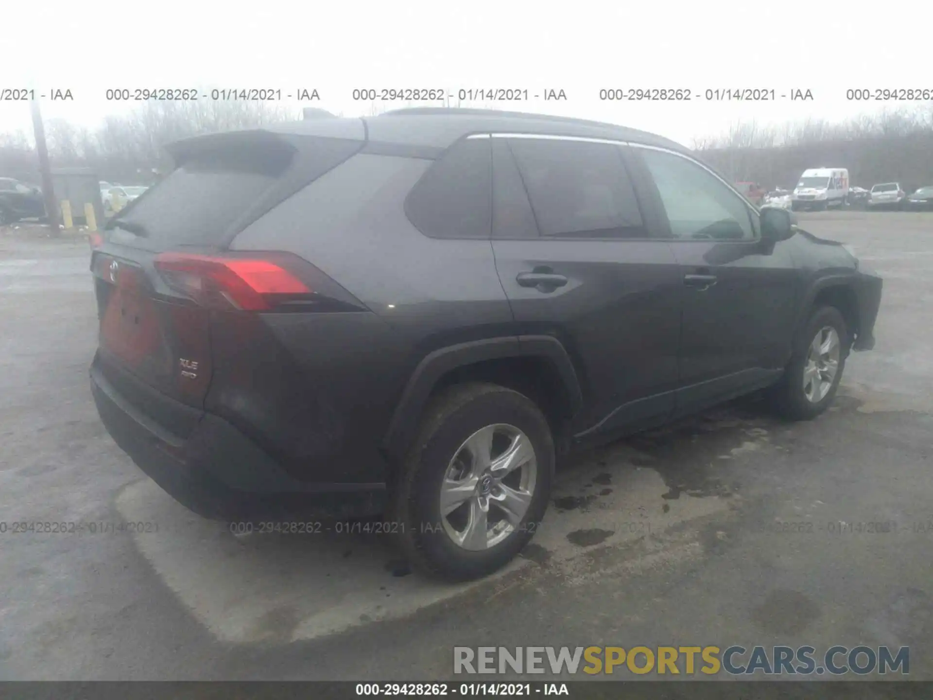 4 Photograph of a damaged car 2T3P1RFV9LC093590 TOYOTA RAV4 2020