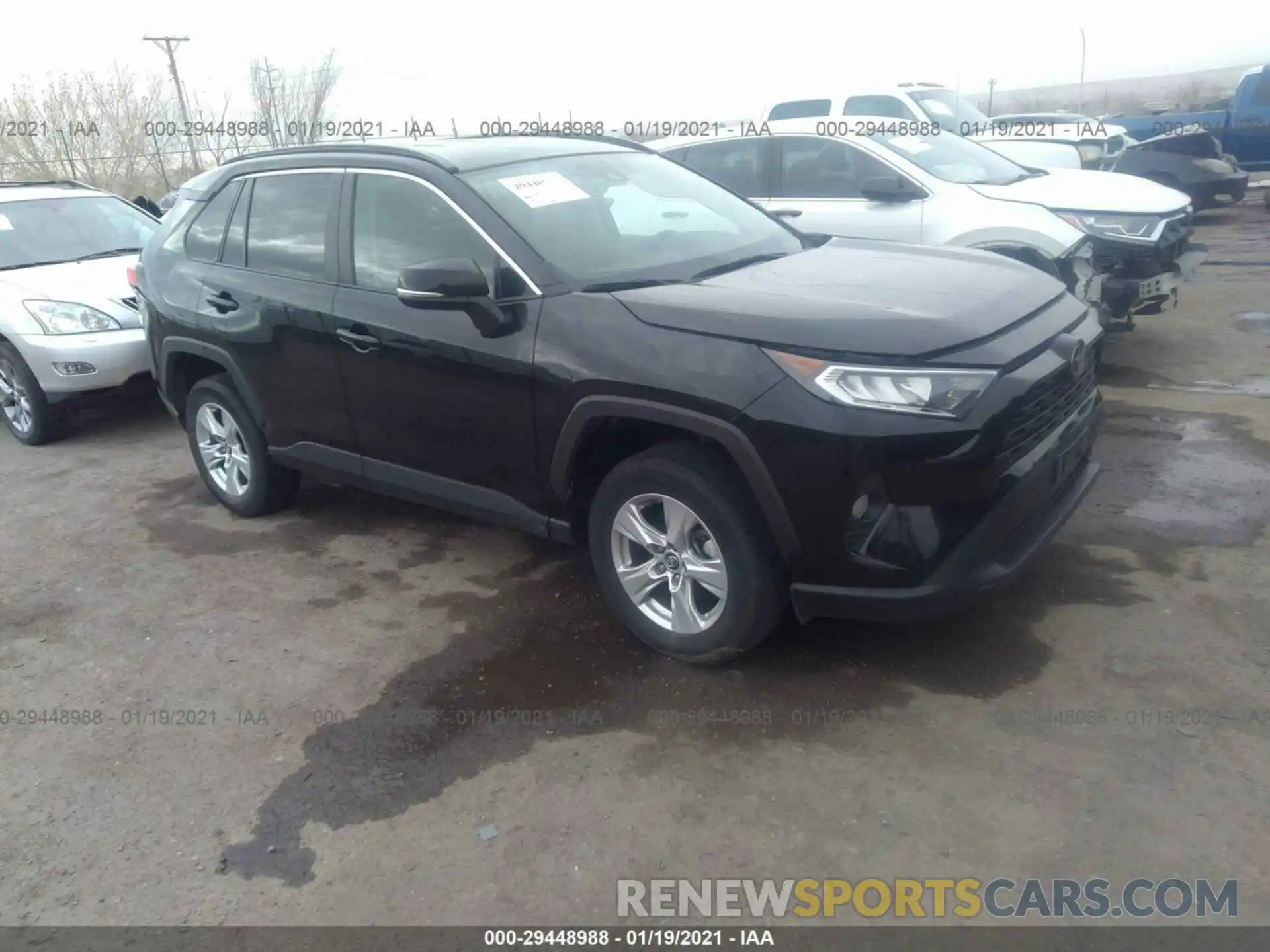 1 Photograph of a damaged car 2T3P1RFV9LC094917 TOYOTA RAV4 2020