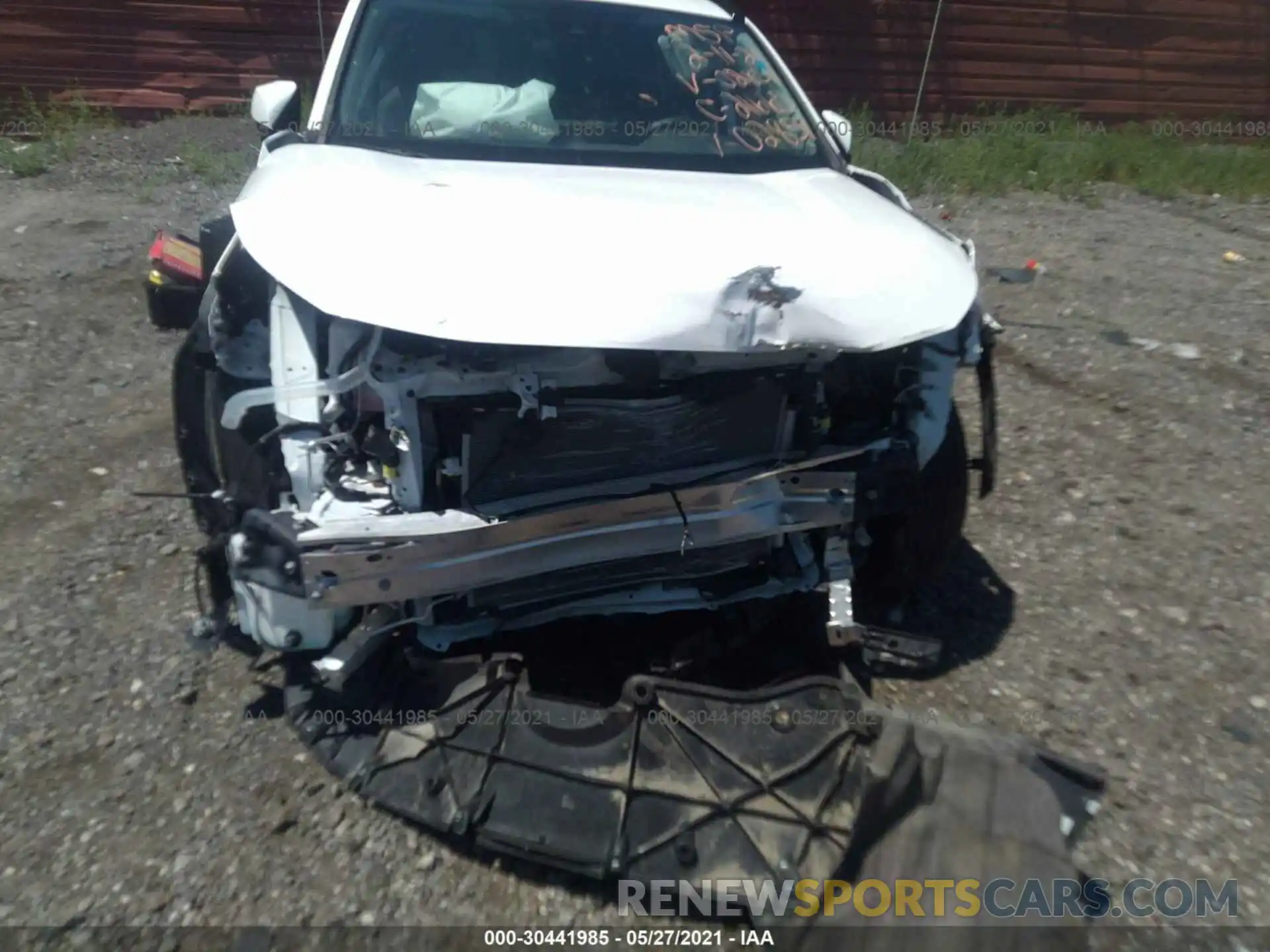 6 Photograph of a damaged car 2T3P1RFV9LC102854 TOYOTA RAV4 2020