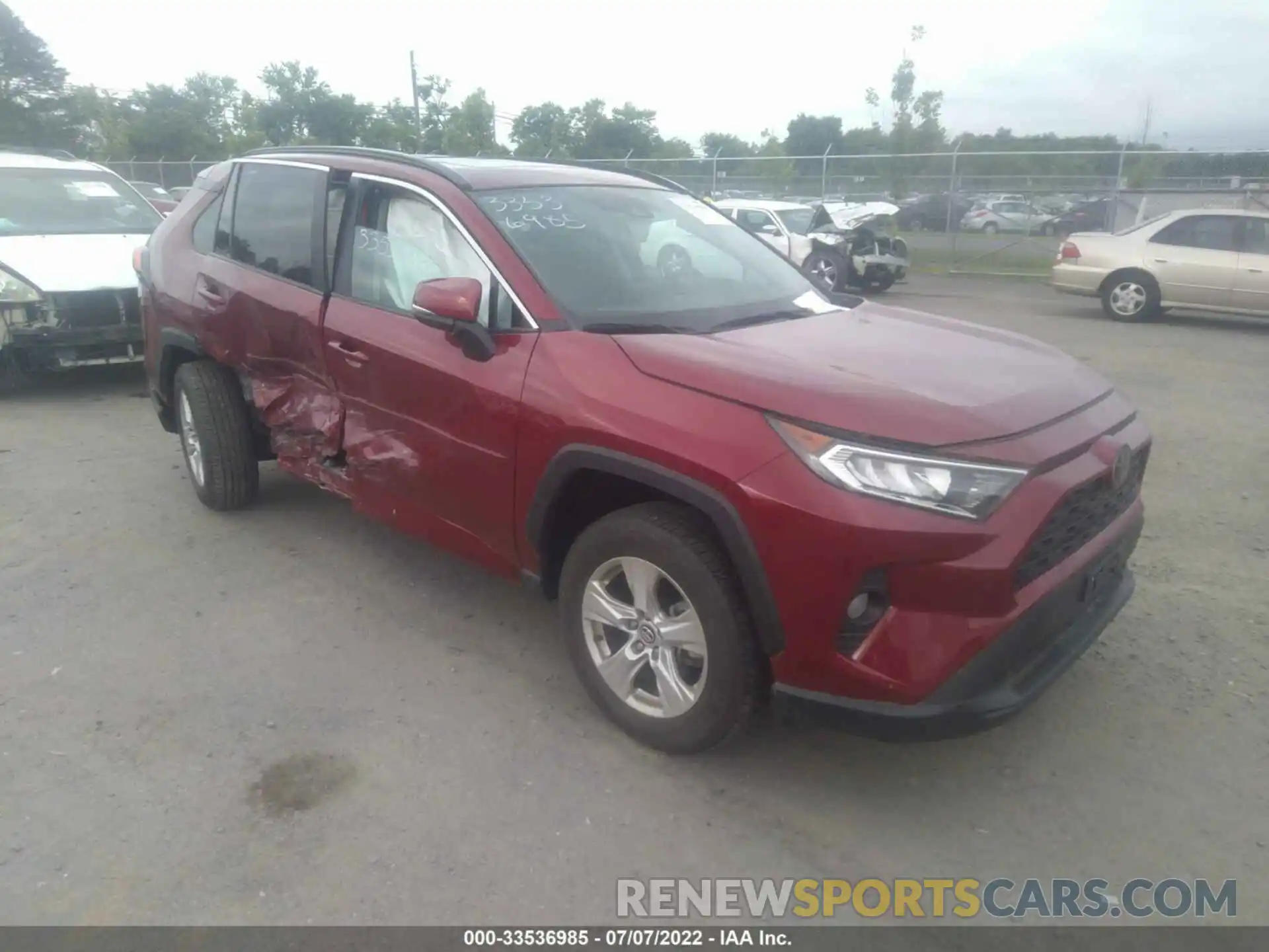 1 Photograph of a damaged car 2T3P1RFV9LC104278 TOYOTA RAV4 2020