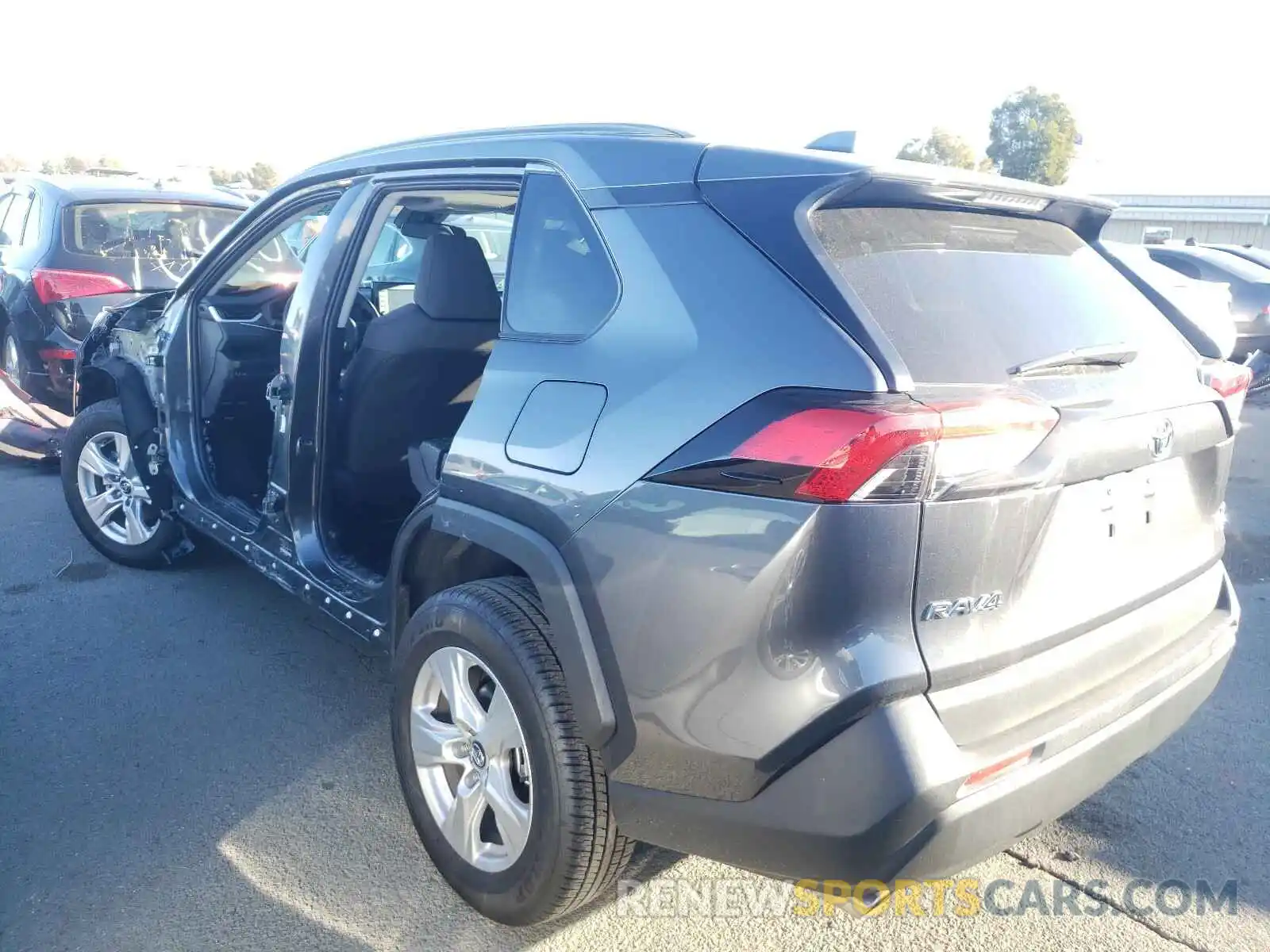 3 Photograph of a damaged car 2T3P1RFV9LC112087 TOYOTA RAV4 2020