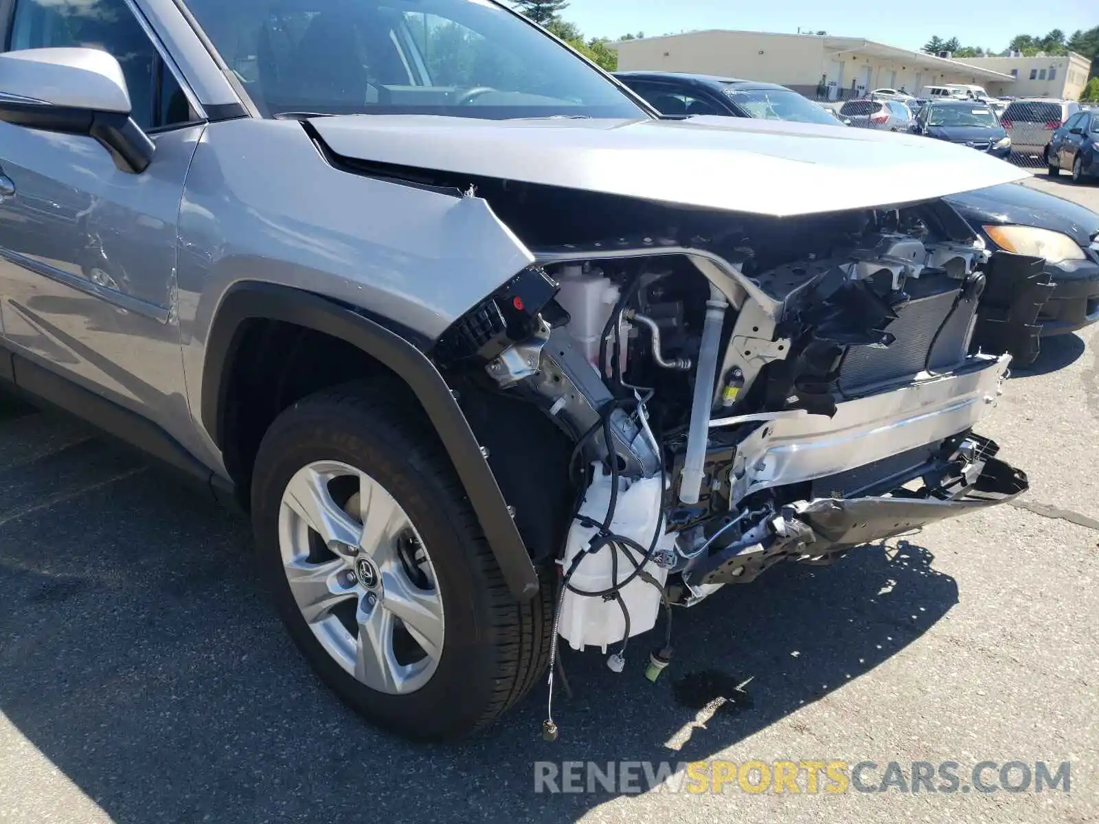 9 Photograph of a damaged car 2T3P1RFV9LC116706 TOYOTA RAV4 2020