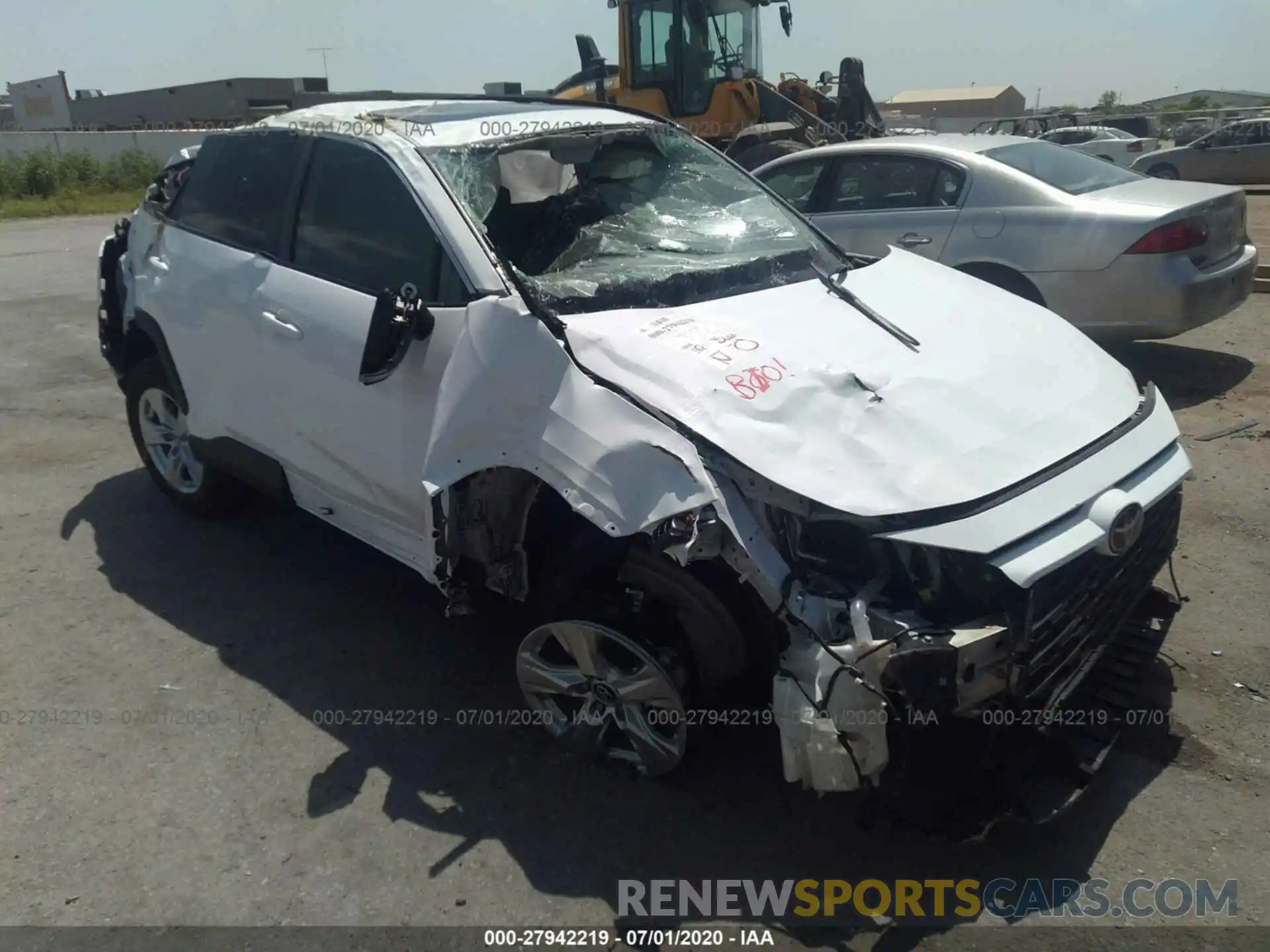 1 Photograph of a damaged car 2T3P1RFV9LW098772 TOYOTA RAV4 2020