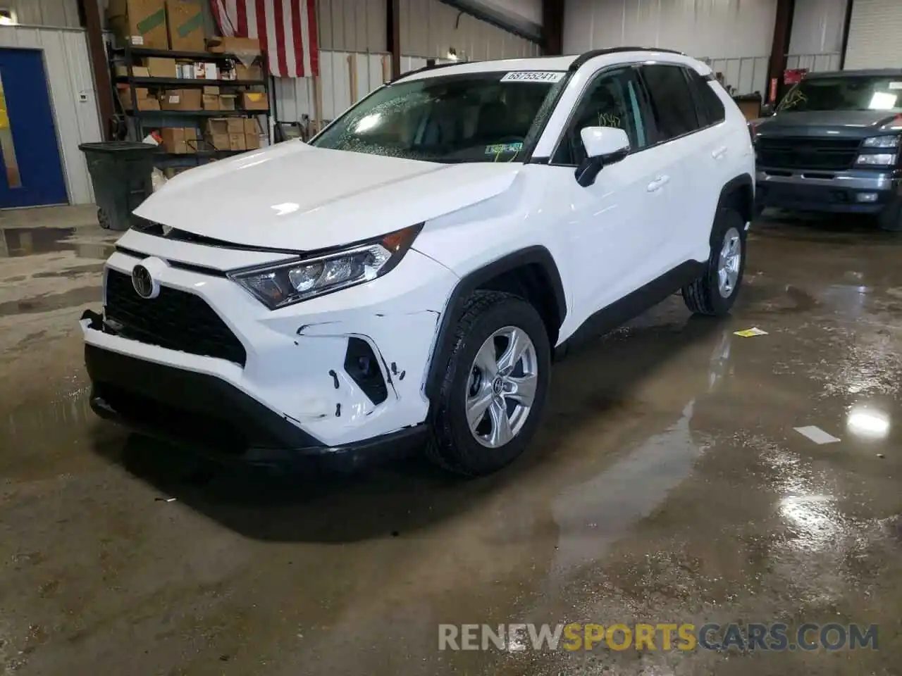 2 Photograph of a damaged car 2T3P1RFV9LW120981 TOYOTA RAV4 2020