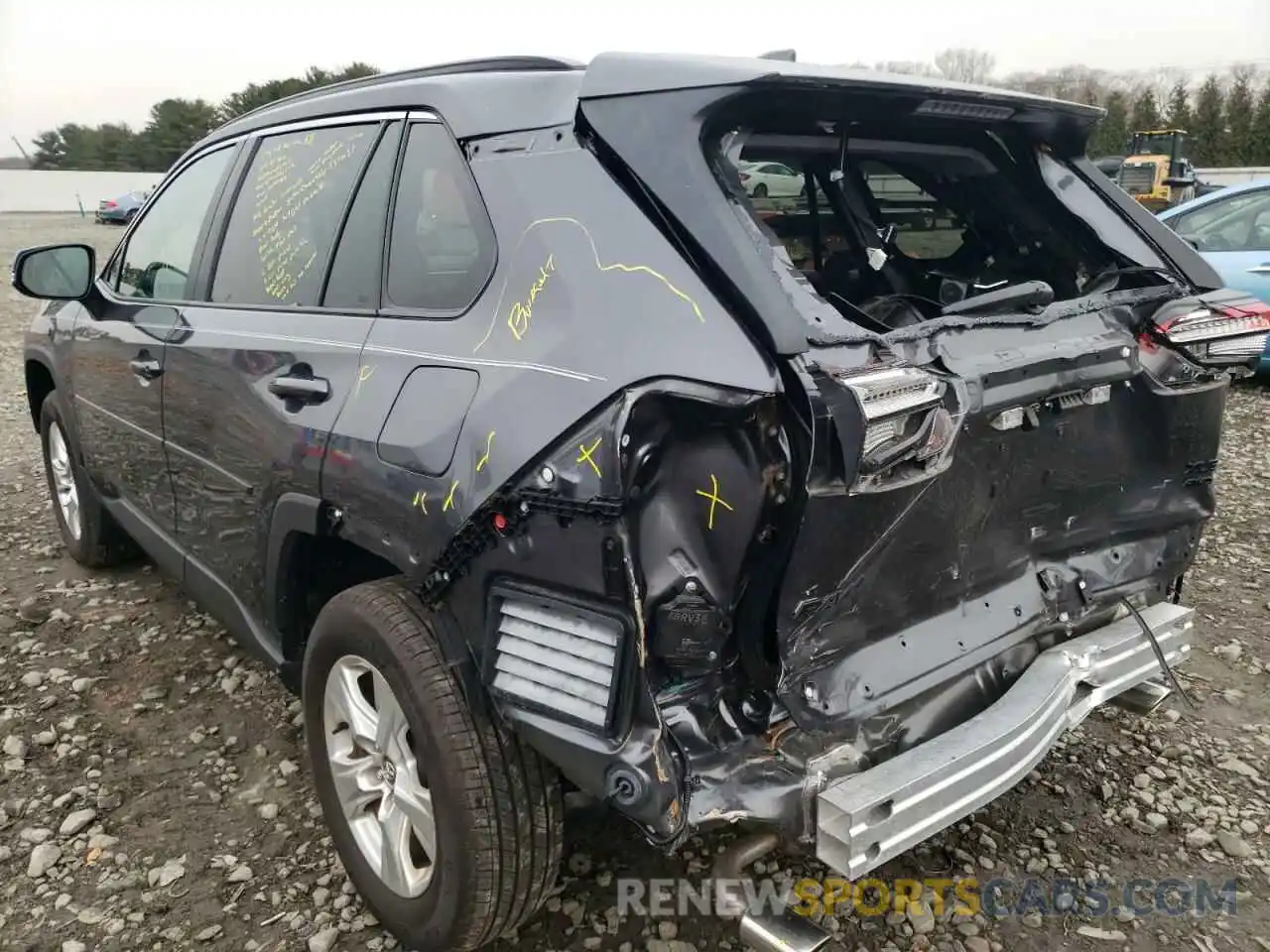 3 Фотография поврежденного автомобиля 2T3P1RFV9LW127686 TOYOTA RAV4 2020