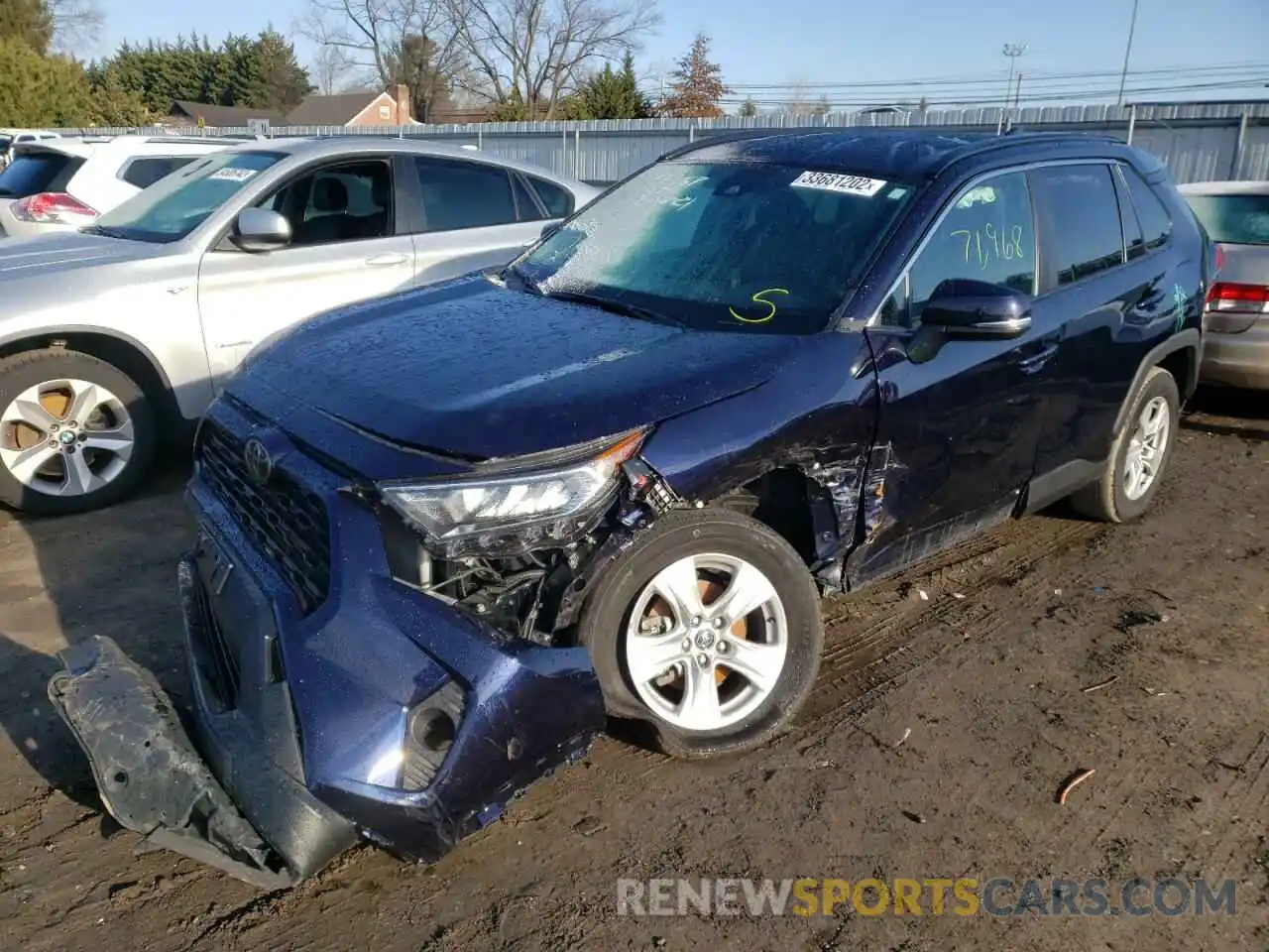 2 Photograph of a damaged car 2T3P1RFV9LW135772 TOYOTA RAV4 2020