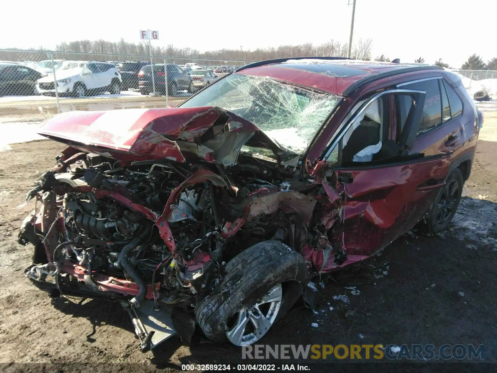 6 Photograph of a damaged car 2T3P1RFV9LW137652 TOYOTA RAV4 2020