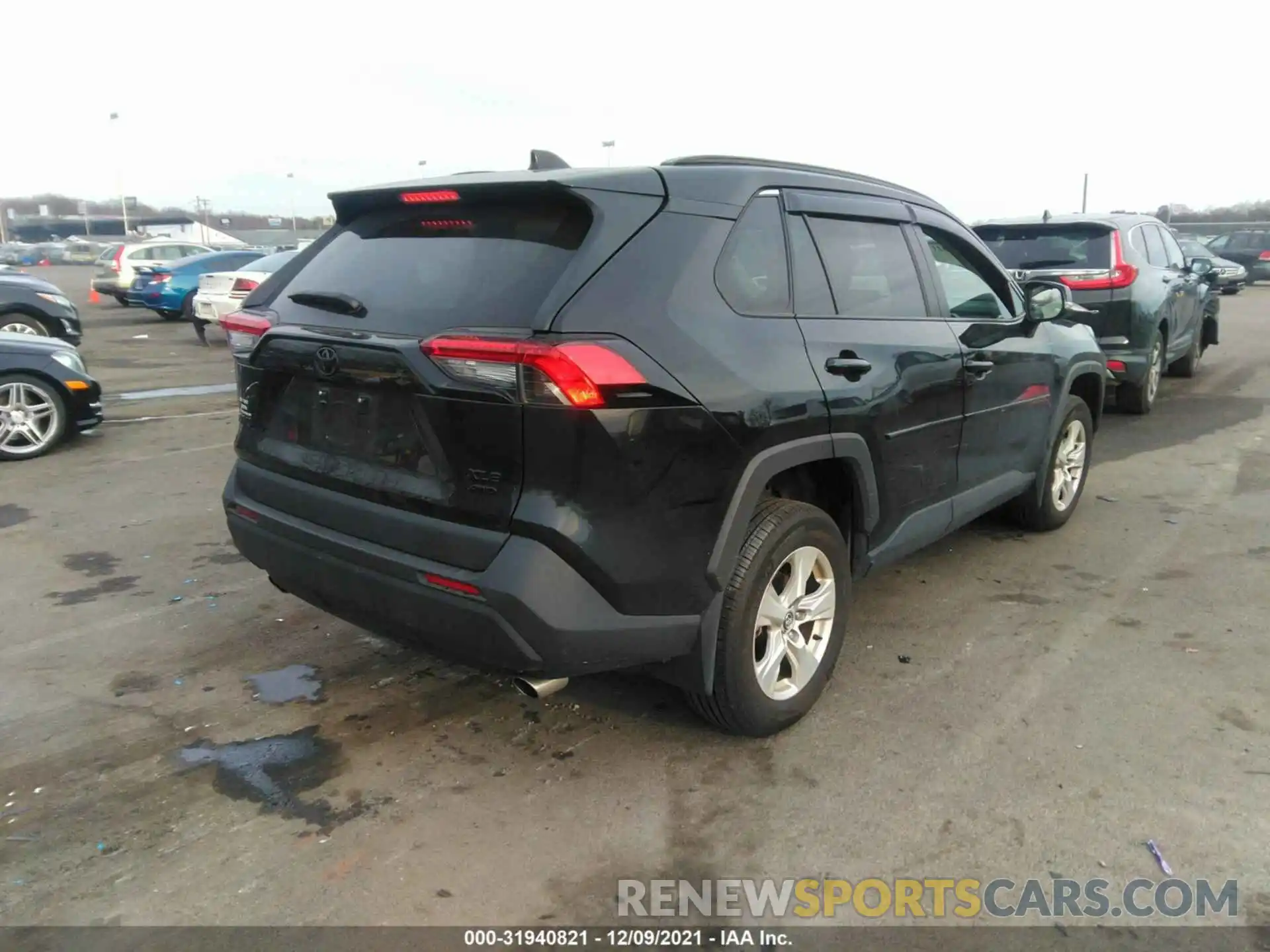 4 Фотография поврежденного автомобиля 2T3P1RFVXLC070478 TOYOTA RAV4 2020