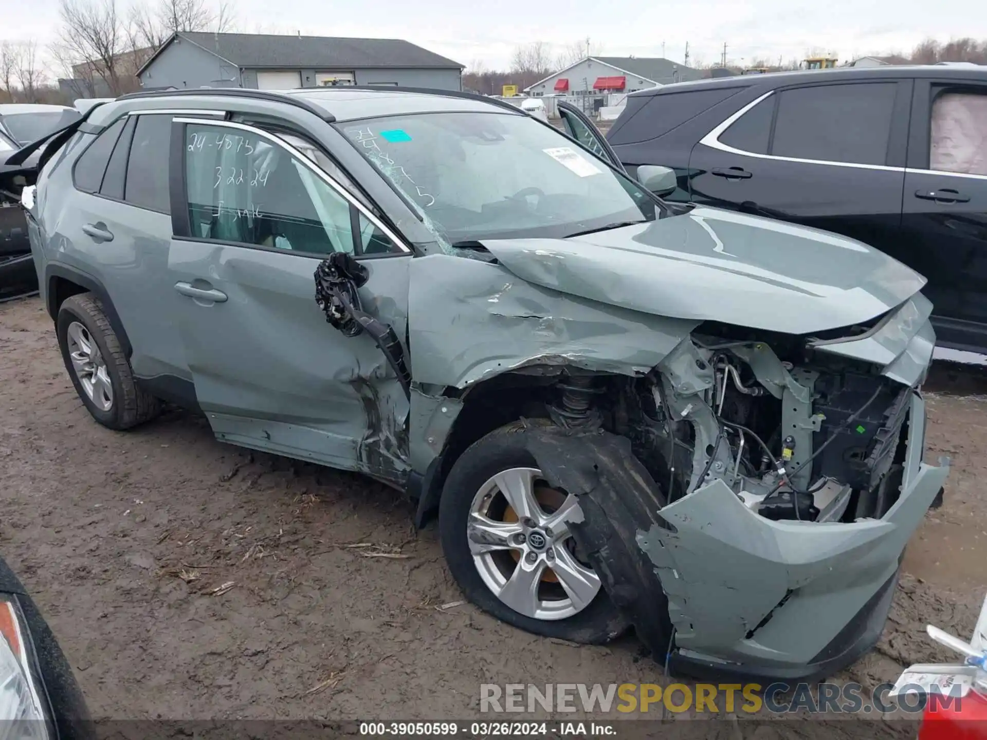 6 Photograph of a damaged car 2T3P1RFVXLC086907 TOYOTA RAV4 2020