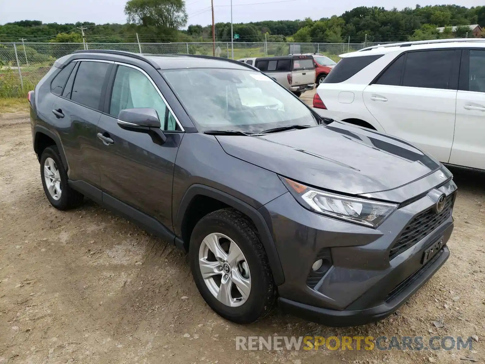 1 Photograph of a damaged car 2T3P1RFVXLC088933 TOYOTA RAV4 2020