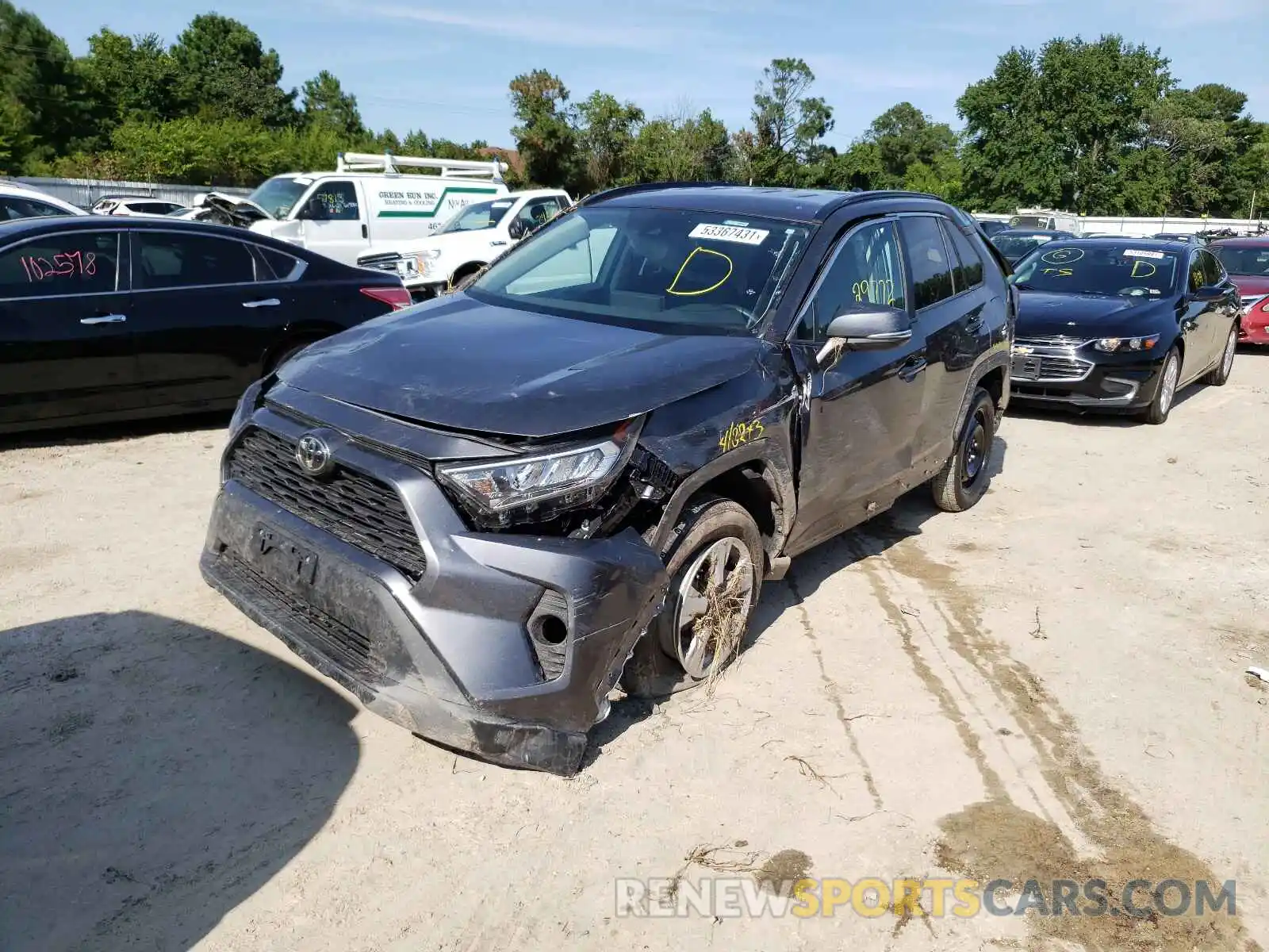 2 Photograph of a damaged car 2T3P1RFVXLC090262 TOYOTA RAV4 2020