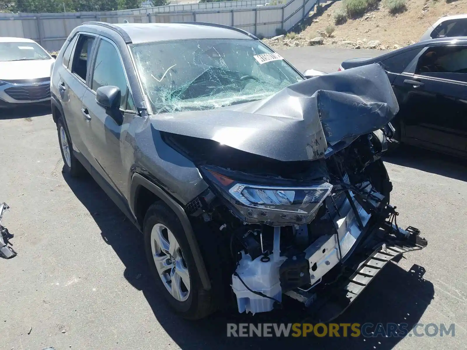 1 Photograph of a damaged car 2T3P1RFVXLC092139 TOYOTA RAV4 2020