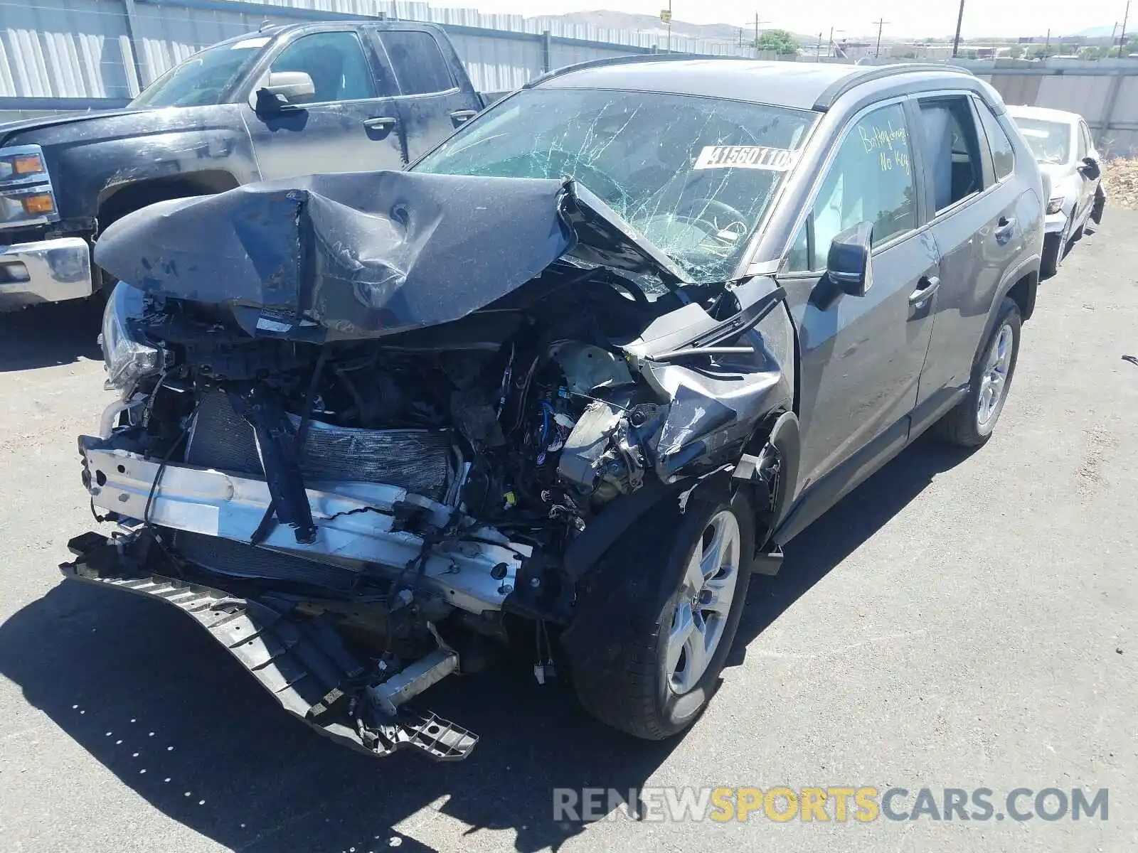 2 Photograph of a damaged car 2T3P1RFVXLC092139 TOYOTA RAV4 2020