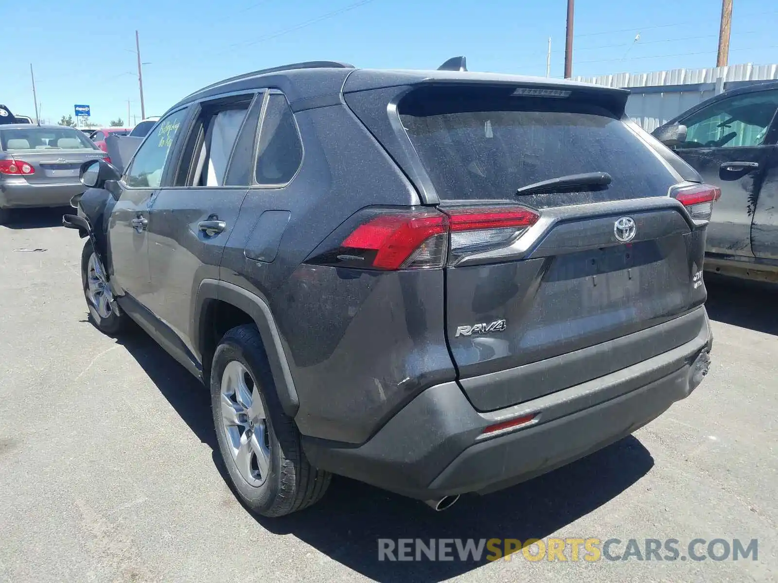 3 Photograph of a damaged car 2T3P1RFVXLC092139 TOYOTA RAV4 2020