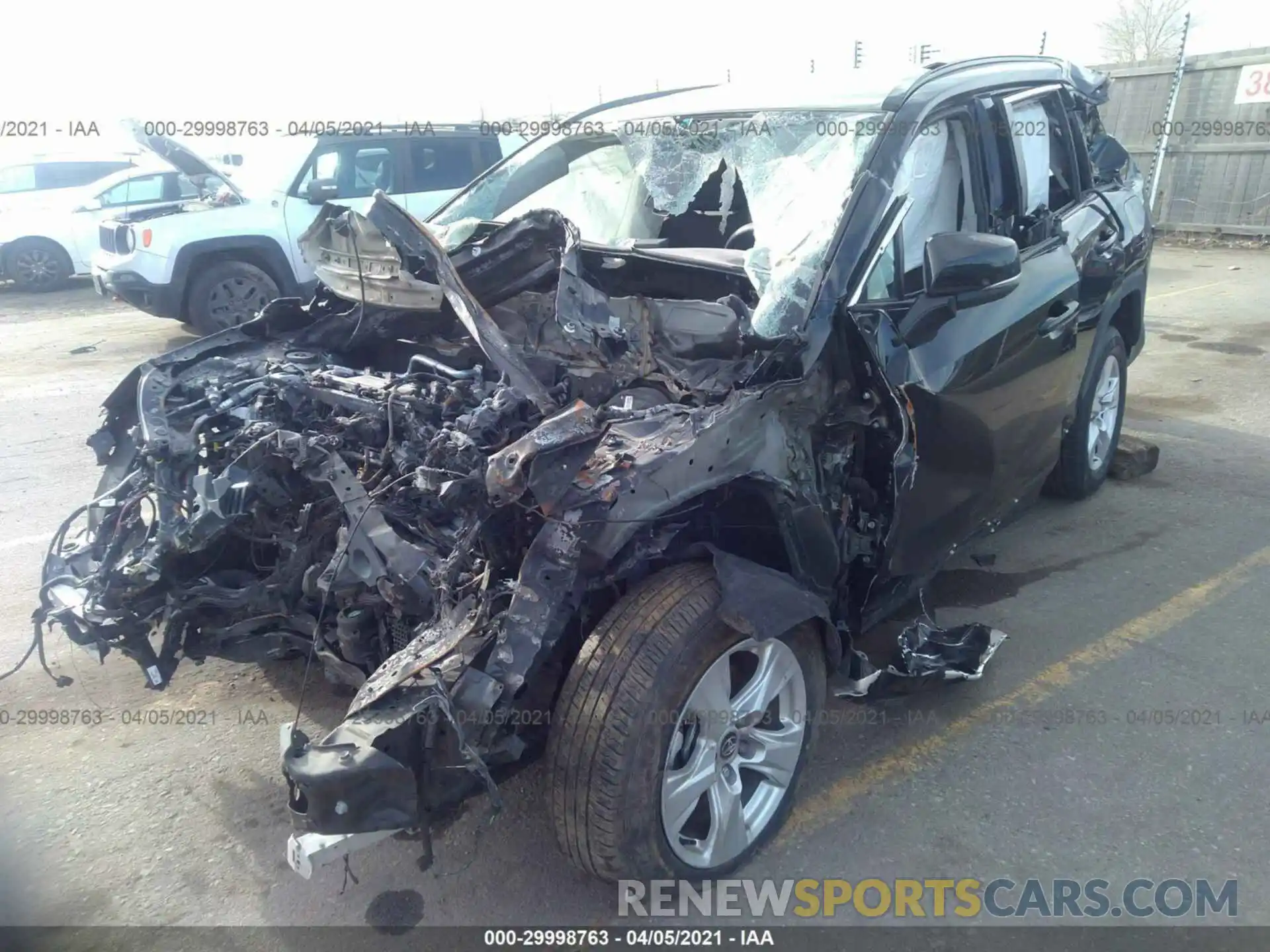 6 Photograph of a damaged car 2T3P1RFVXLC099057 TOYOTA RAV4 2020