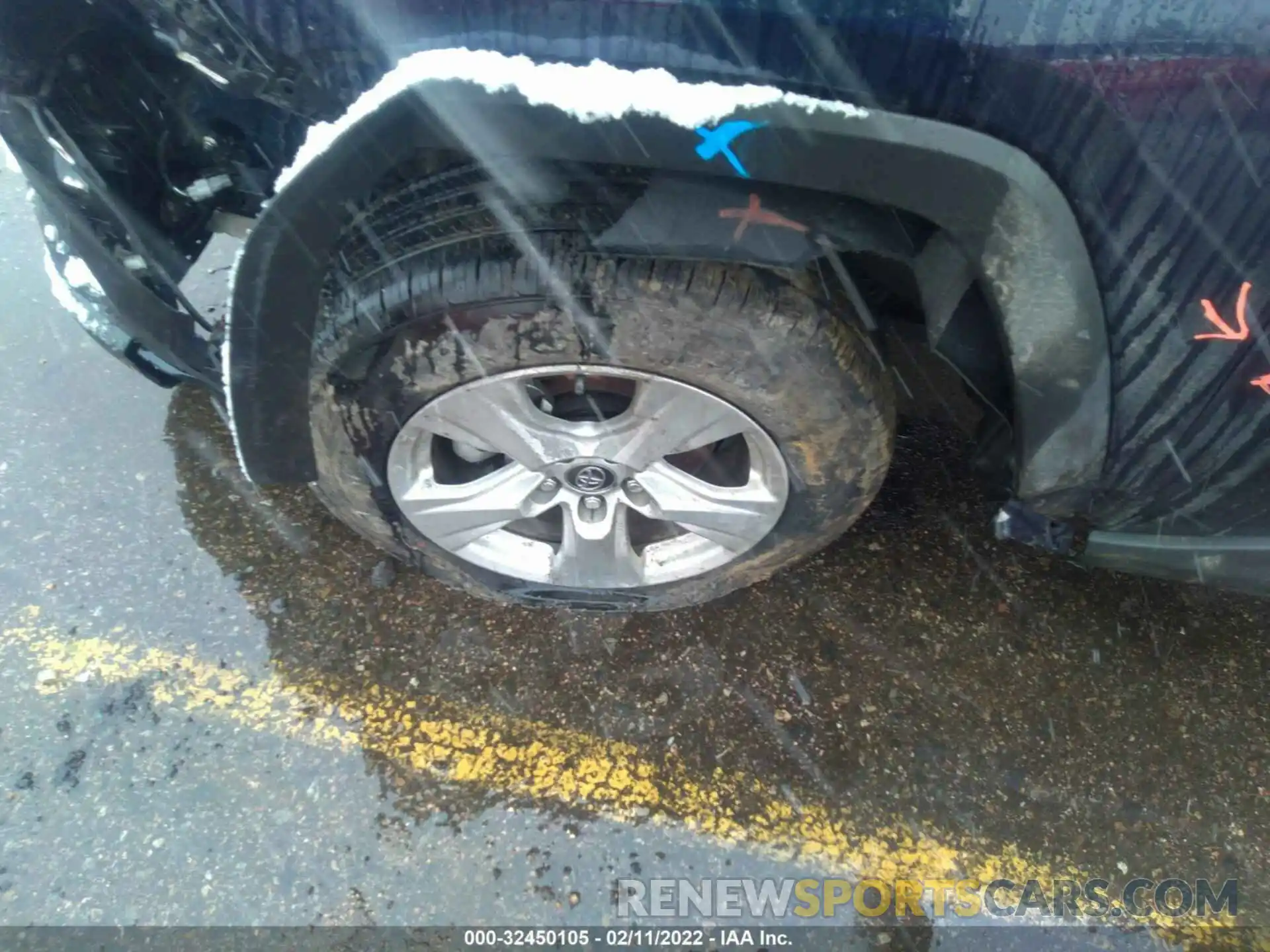 13 Фотография поврежденного автомобиля 2T3P1RFVXLC099270 TOYOTA RAV4 2020