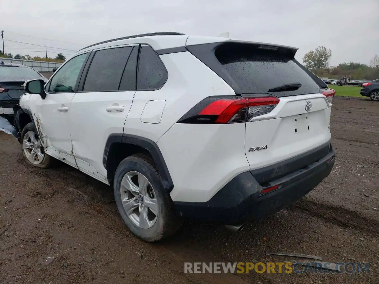 3 Photograph of a damaged car 2T3P1RFVXLC102491 TOYOTA RAV4 2020