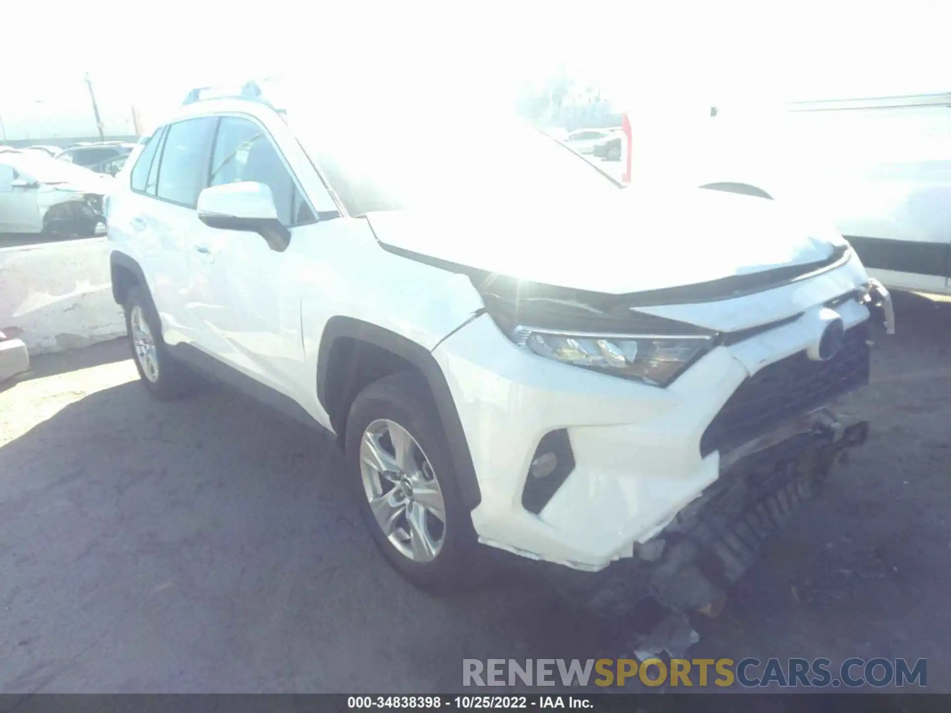 1 Фотография поврежденного автомобиля 2T3P1RFVXLC103334 TOYOTA RAV4 2020