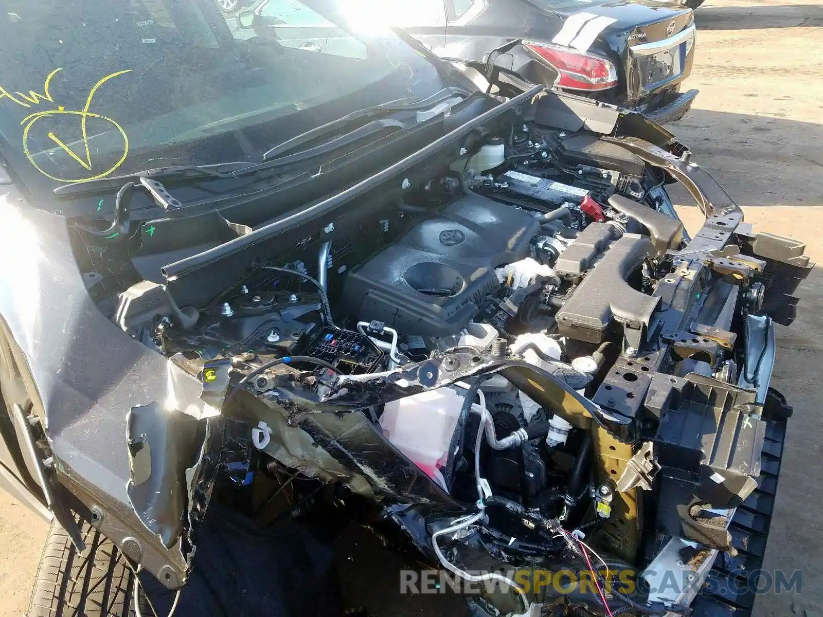 9 Photograph of a damaged car 2T3P1RFVXLW084900 TOYOTA RAV4 2020