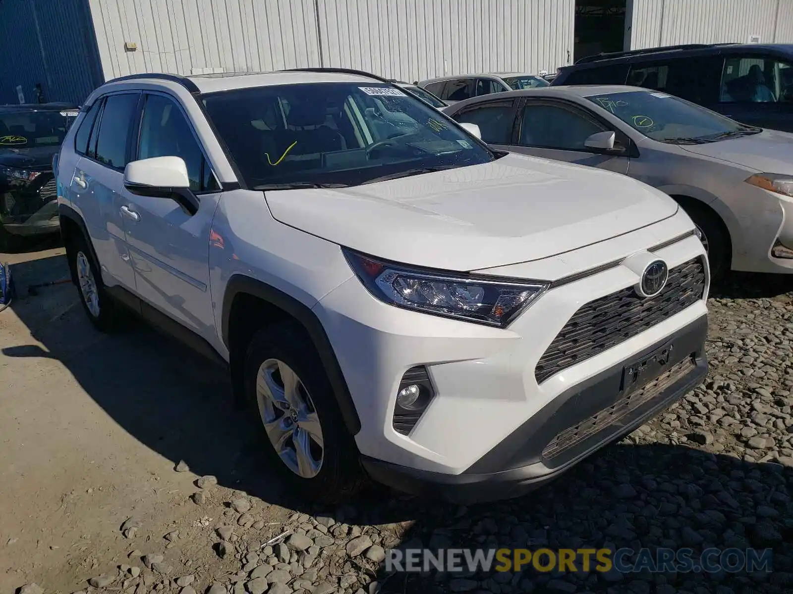 1 Фотография поврежденного автомобиля 2T3P1RFVXLW107155 TOYOTA RAV4 2020