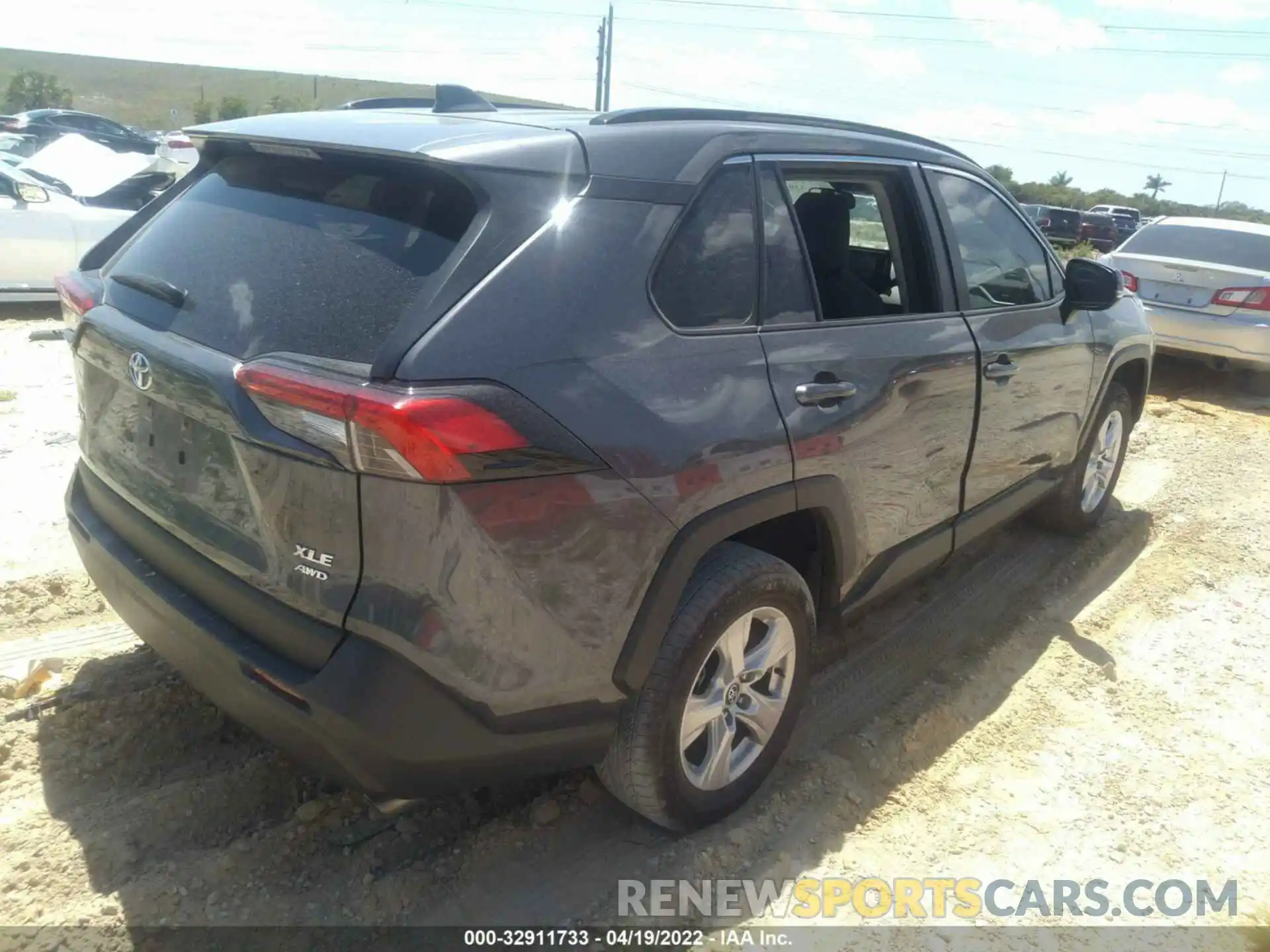 4 Фотография поврежденного автомобиля 2T3P1RFVXLW128426 TOYOTA RAV4 2020