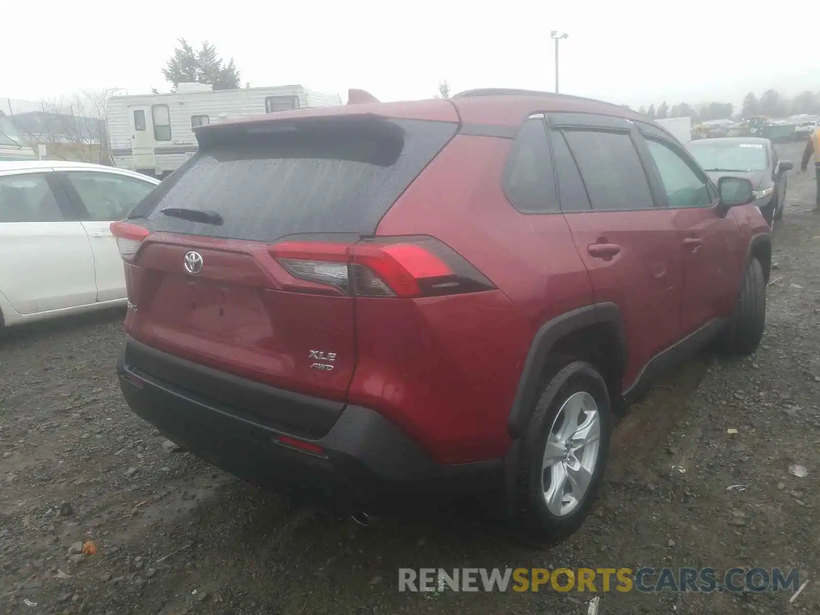 4 Photograph of a damaged car 2T3P1RFVXLW136963 TOYOTA RAV4 2020