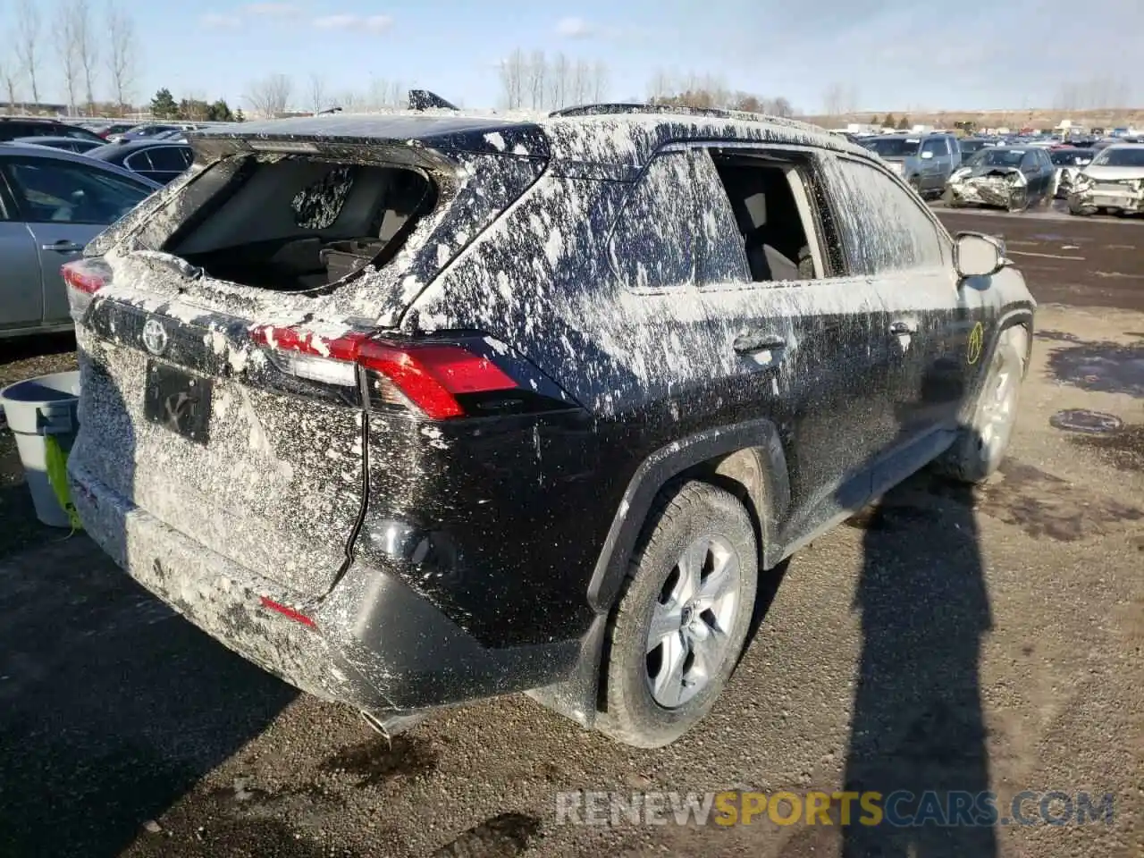 4 Photograph of a damaged car 2T3R1RFV0LC130566 TOYOTA RAV4 2020