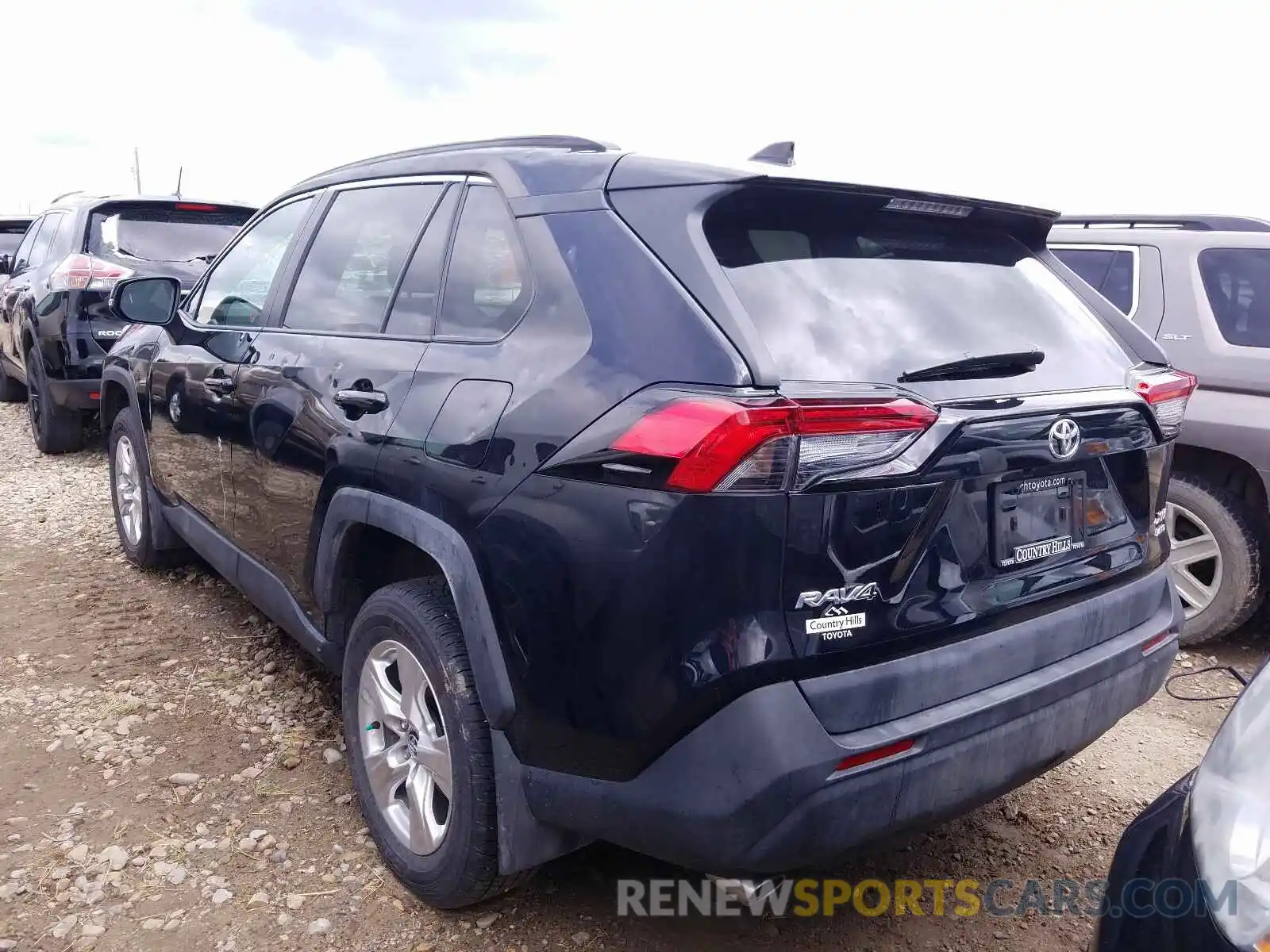 3 Photograph of a damaged car 2T3R1RFV2LC087803 TOYOTA RAV4 2020