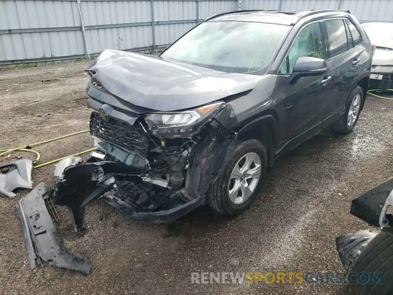 2 Photograph of a damaged car 2T3R1RFVXLC092294 TOYOTA RAV4 2020