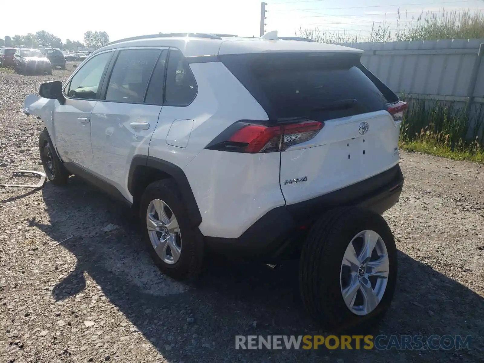 3 Photograph of a damaged car 2T3R1RFVXLC131594 TOYOTA RAV4 2020