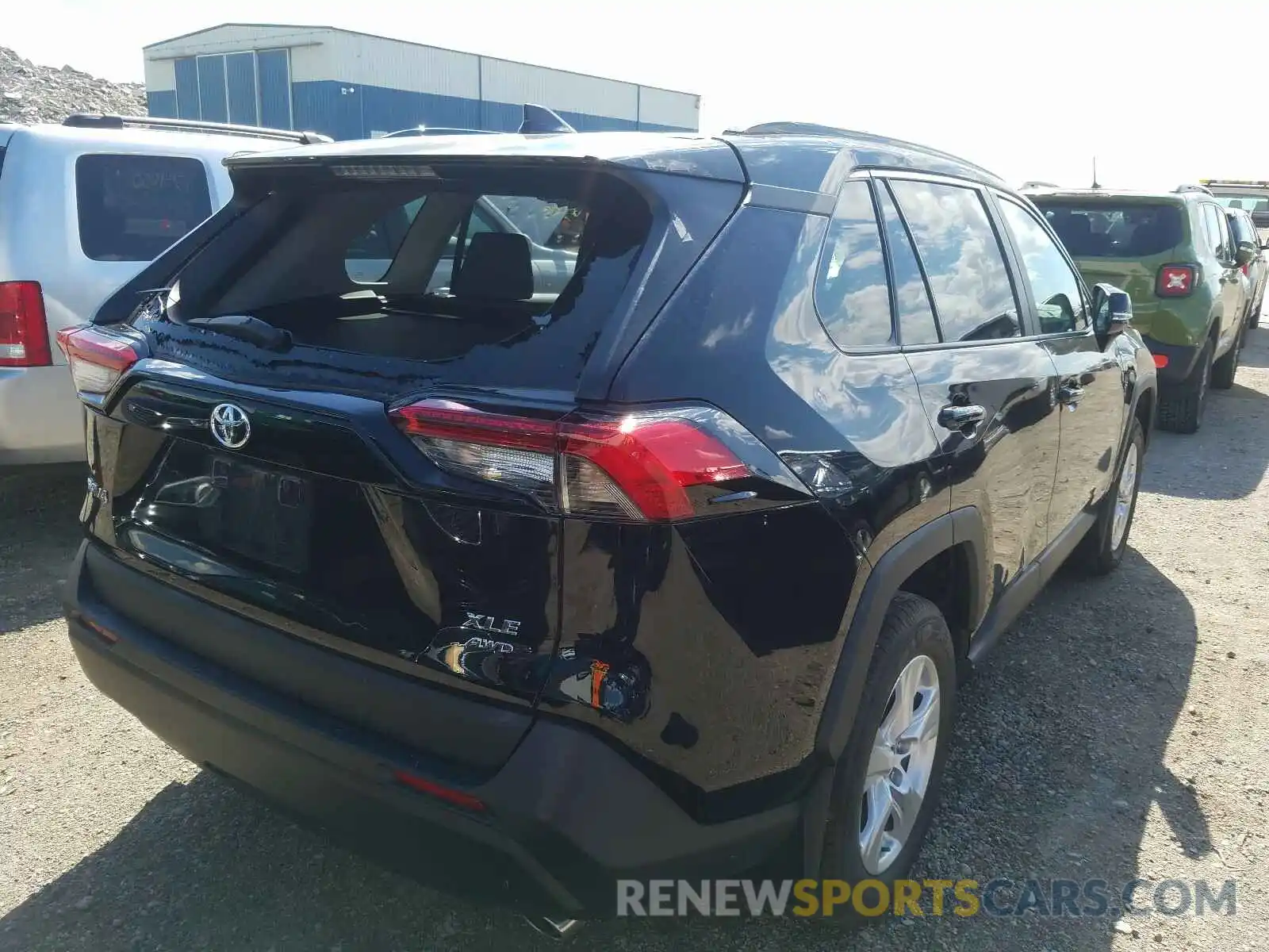 4 Фотография поврежденного автомобиля 2T3R1RFVXLW107956 TOYOTA RAV4 2020