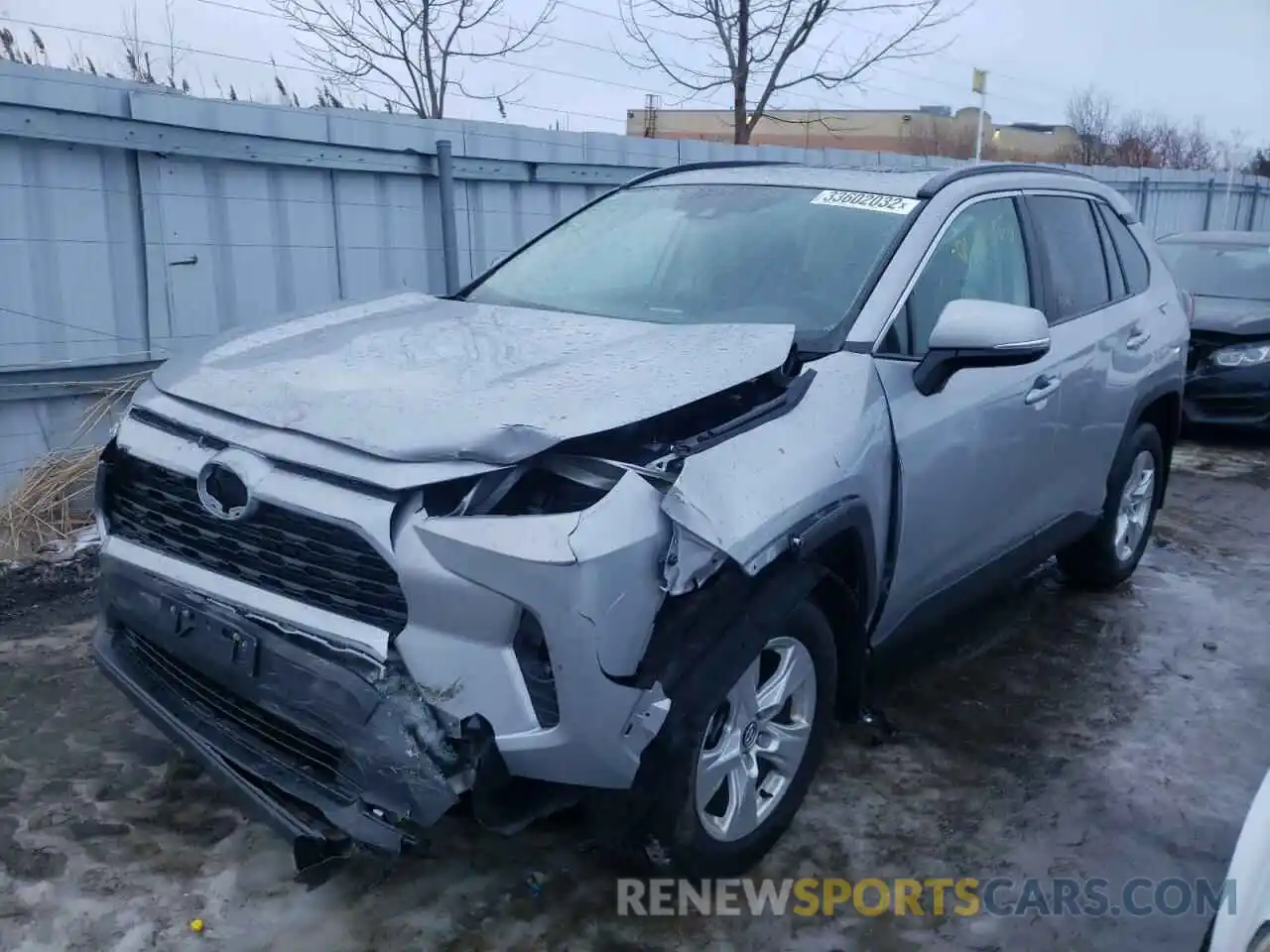 2 Фотография поврежденного автомобиля 2T3R1RFVXLW118679 TOYOTA RAV4 2020