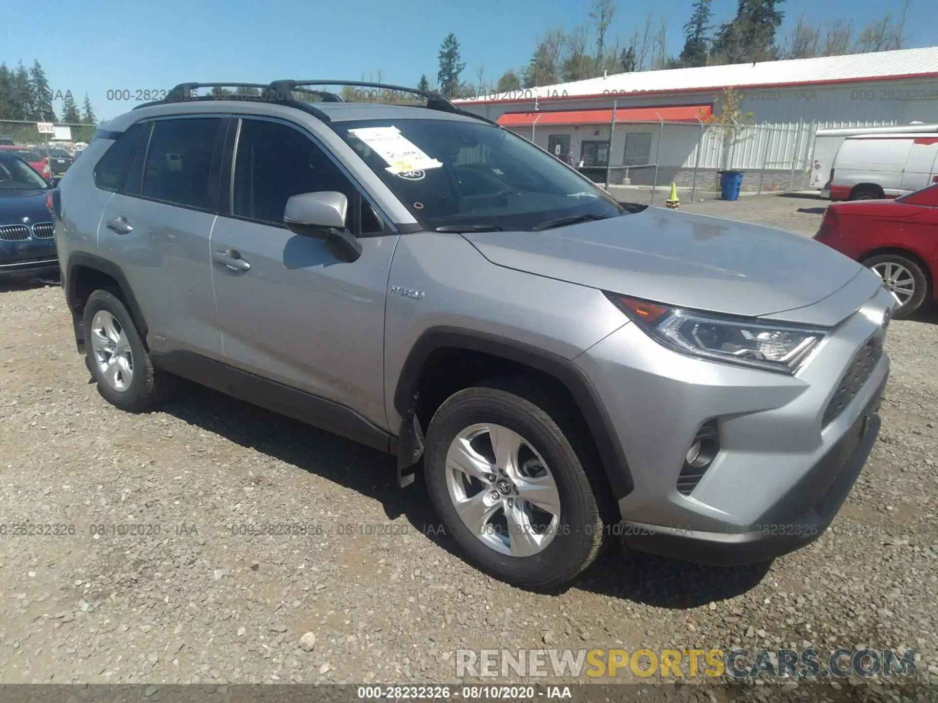 1 Photograph of a damaged car 2T3RWRFV0LW047106 TOYOTA RAV4 2020