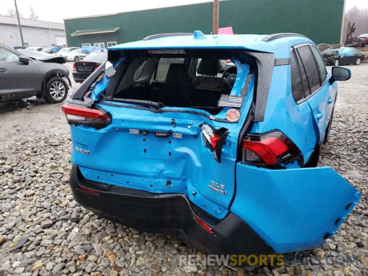 9 Photograph of a damaged car 2T3RWRFV0LW064407 TOYOTA RAV4 2020