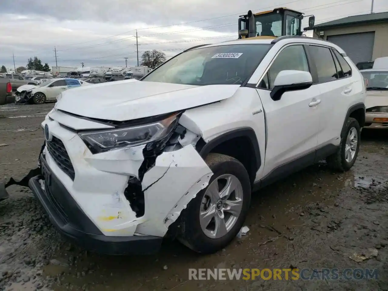 2 Photograph of a damaged car 2T3RWRFV0LW064519 TOYOTA RAV4 2020