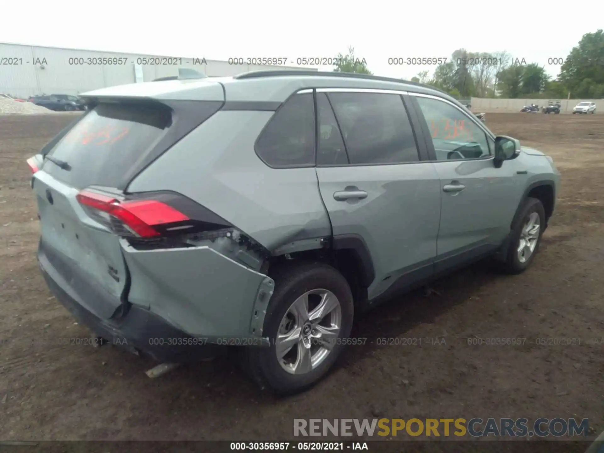 4 Фотография поврежденного автомобиля 2T3RWRFV0LW071860 TOYOTA RAV4 2020