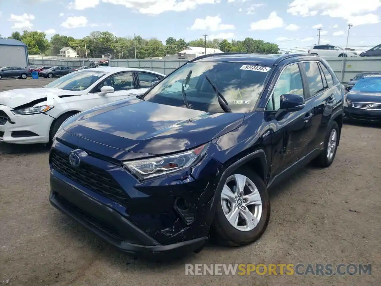 2 Photograph of a damaged car 2T3RWRFV0LW085497 TOYOTA RAV4 2020