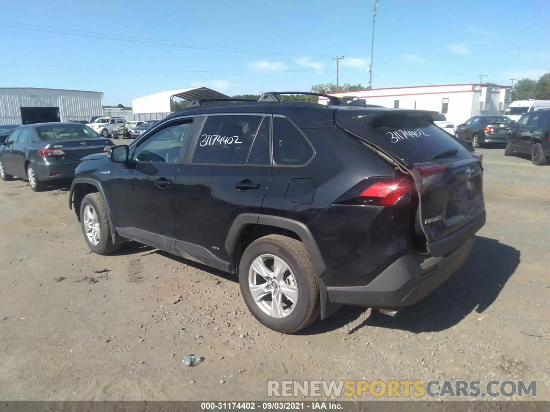 3 Photograph of a damaged car 2T3RWRFV0LW088125 TOYOTA RAV4 2020