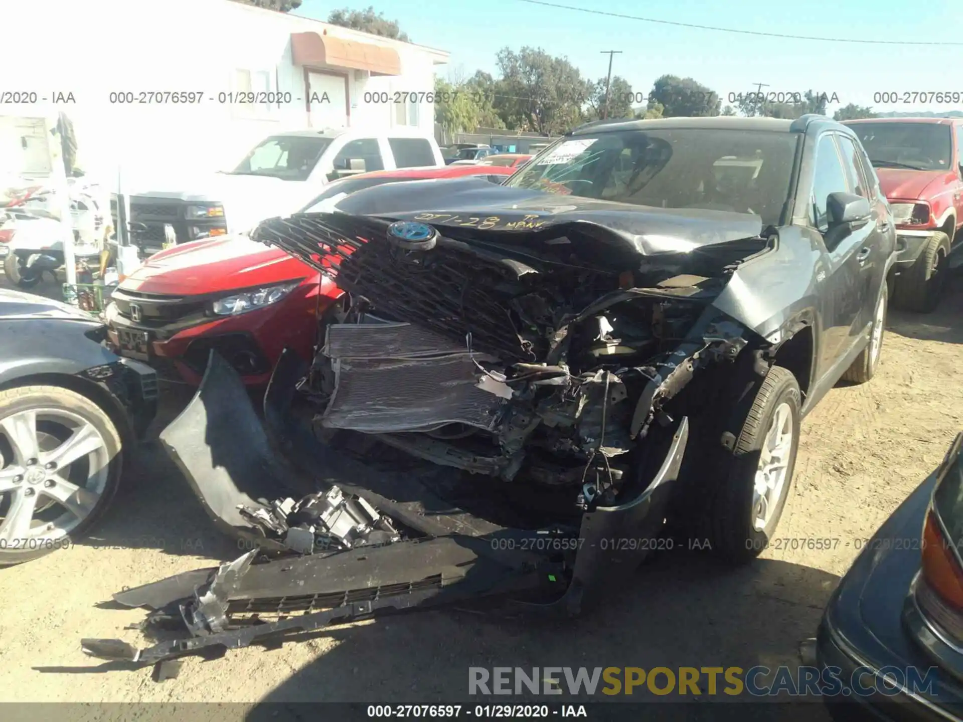 2 Photograph of a damaged car 2T3RWRFV1LW049334 TOYOTA RAV4 2020