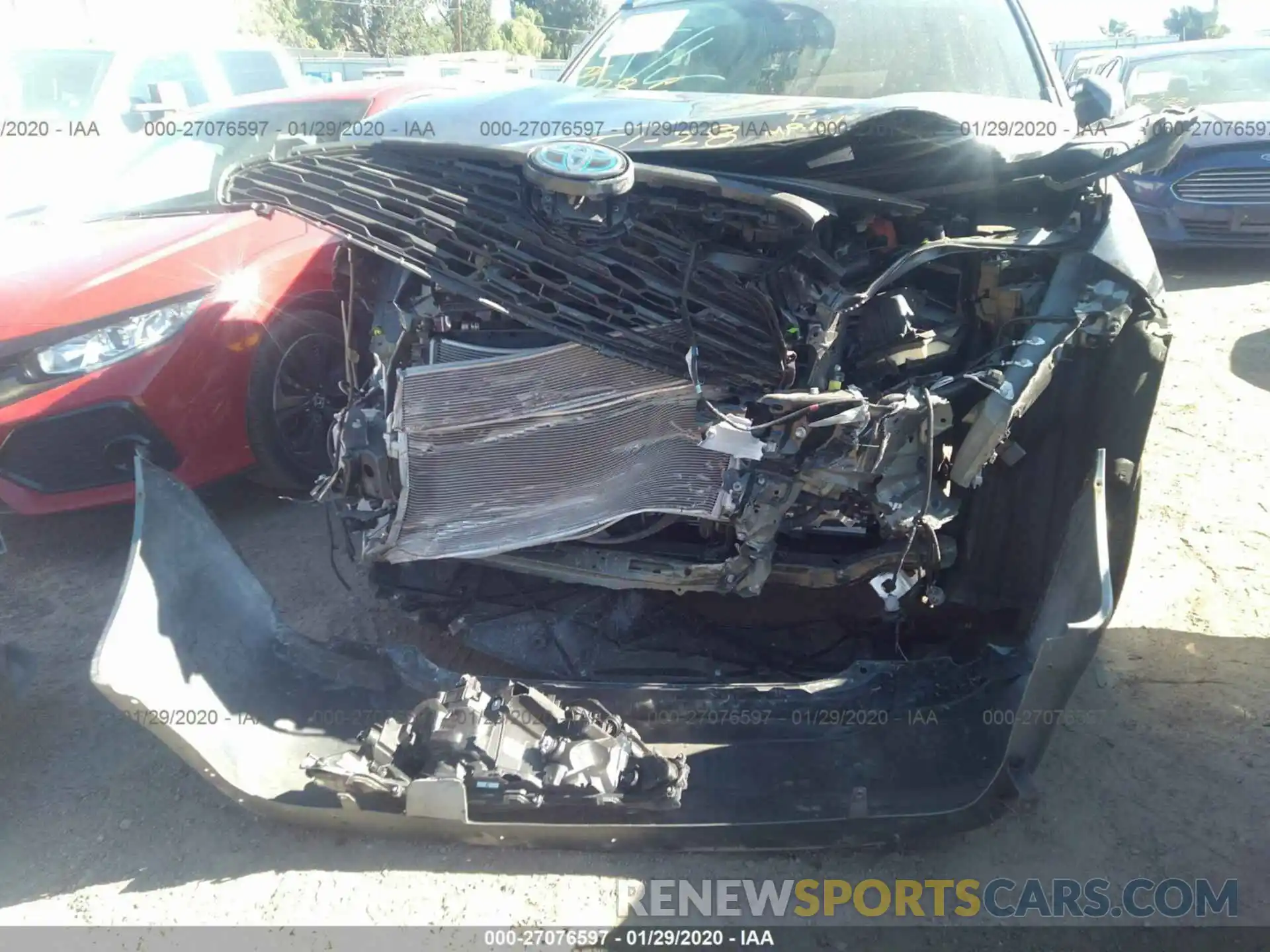 6 Photograph of a damaged car 2T3RWRFV1LW049334 TOYOTA RAV4 2020