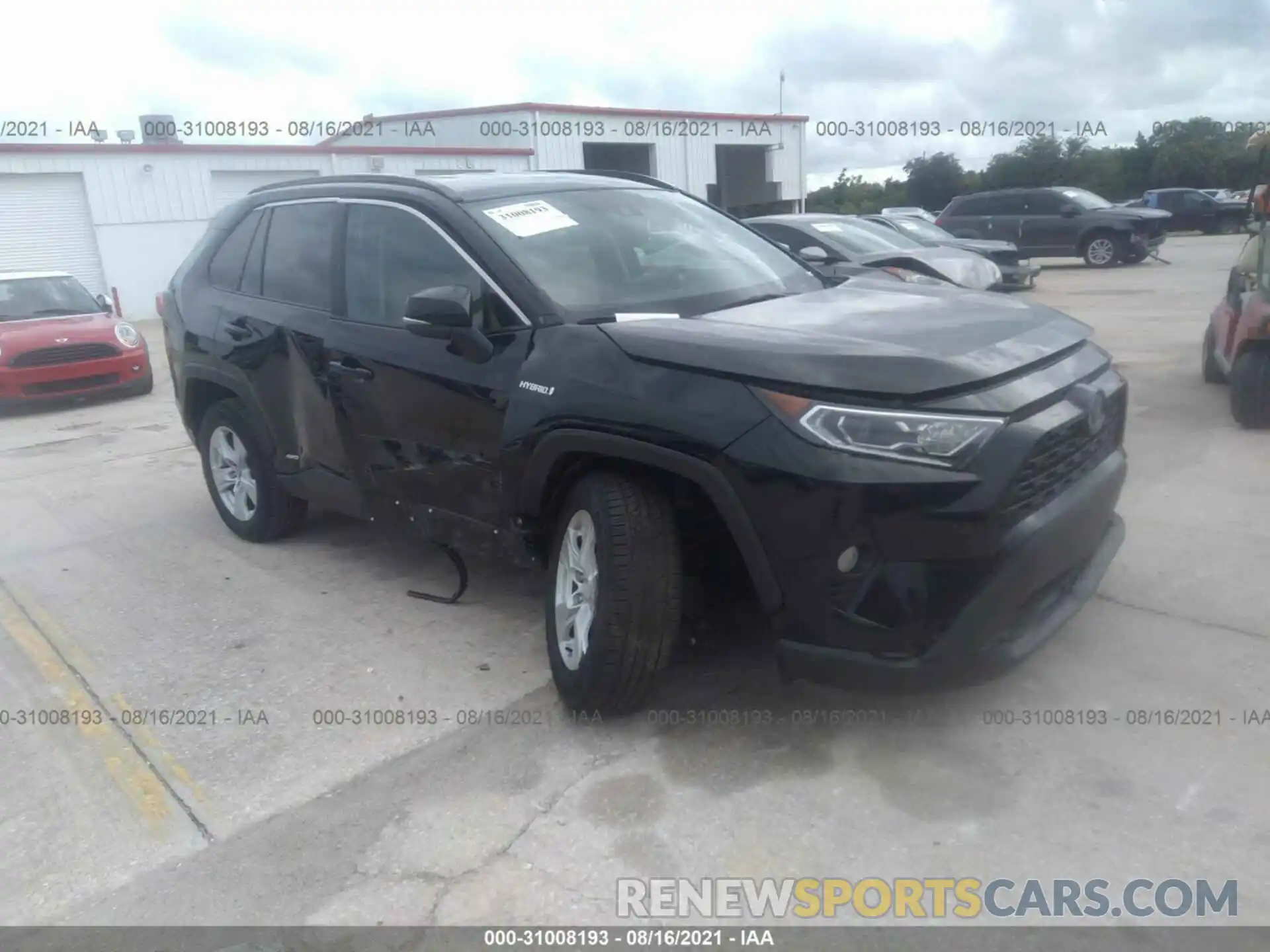 1 Photograph of a damaged car 2T3RWRFV1LW054887 TOYOTA RAV4 2020