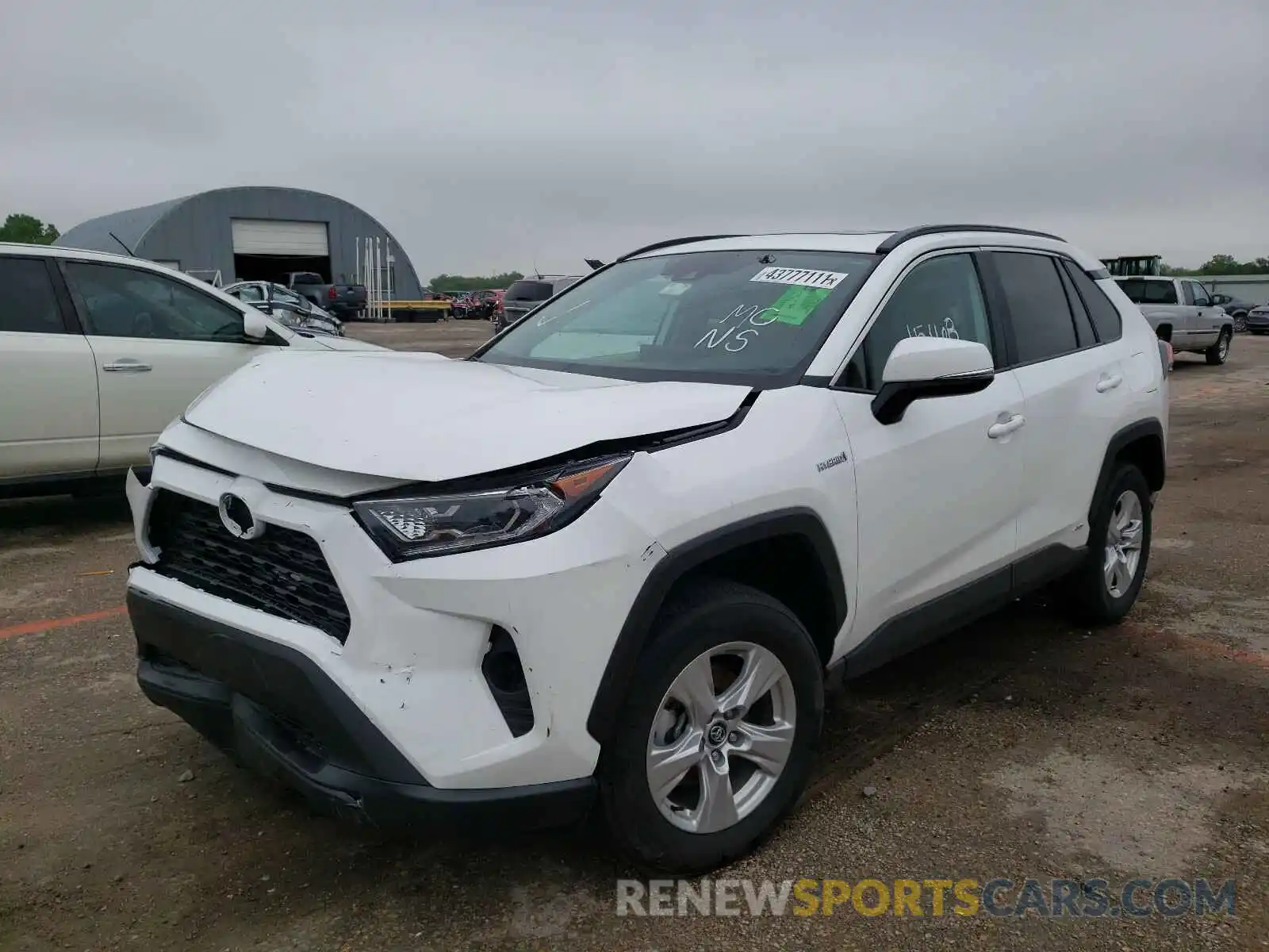 2 Фотография поврежденного автомобиля 2T3RWRFV1LW092300 TOYOTA RAV4 2020