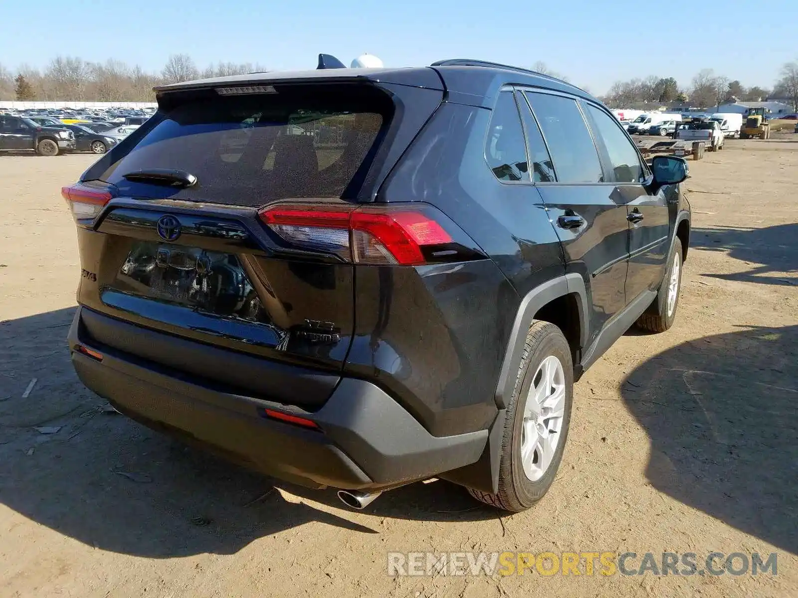 4 Photograph of a damaged car 2T3RWRFV2LW054588 TOYOTA RAV4 2020