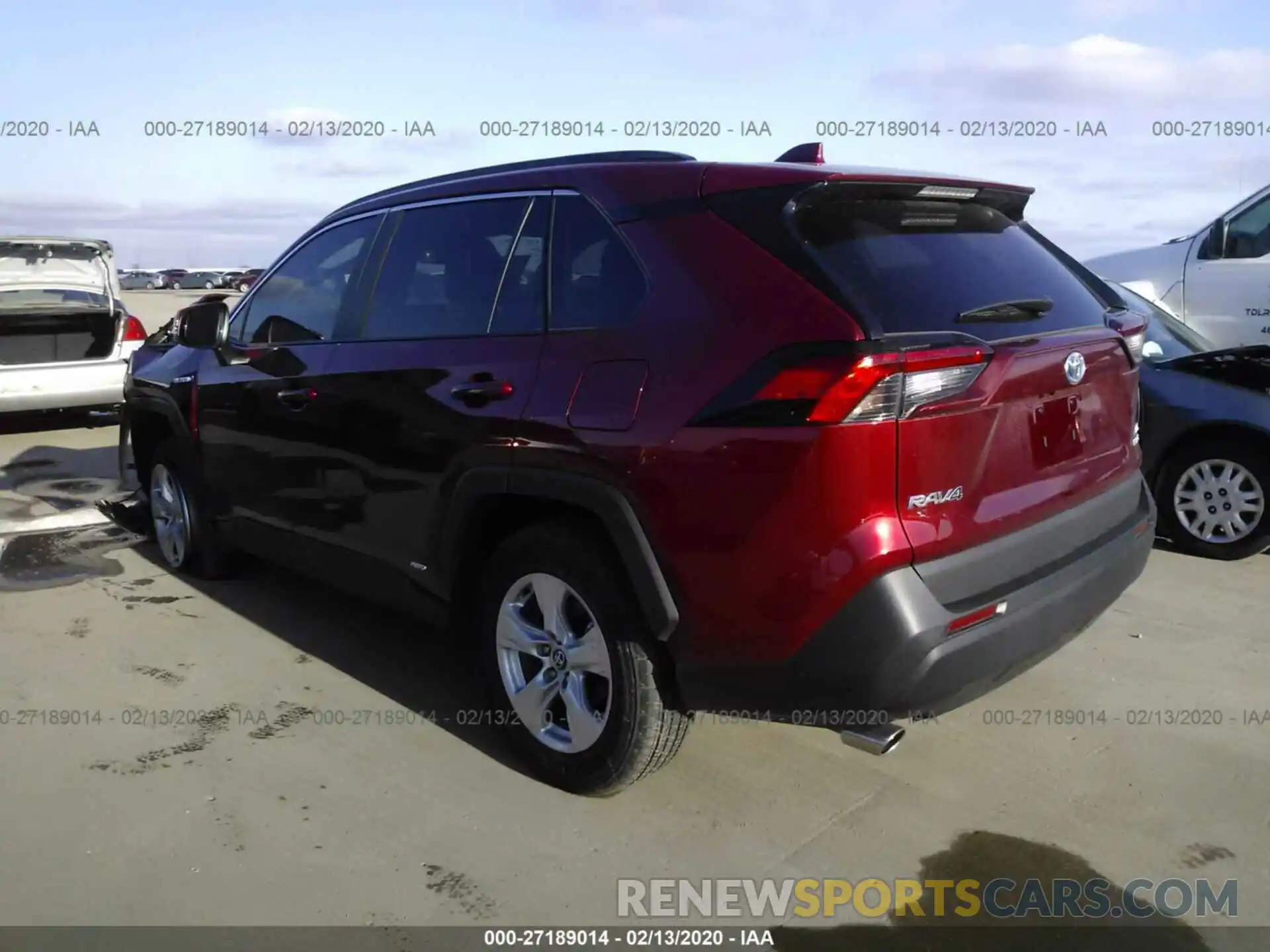 3 Photograph of a damaged car 2T3RWRFV2LW056678 TOYOTA RAV4 2020