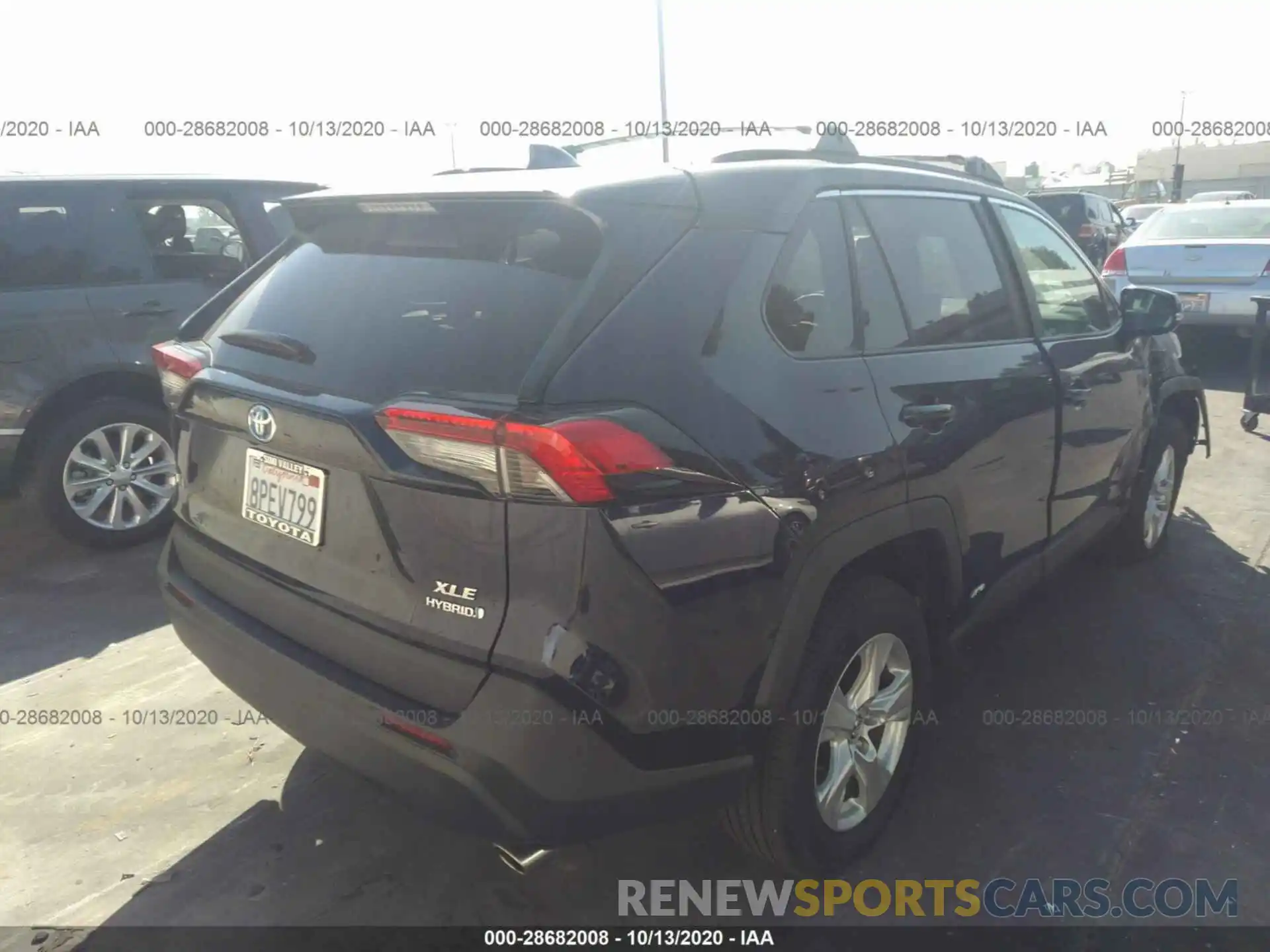 4 Photograph of a damaged car 2T3RWRFV2LW075554 TOYOTA RAV4 2020